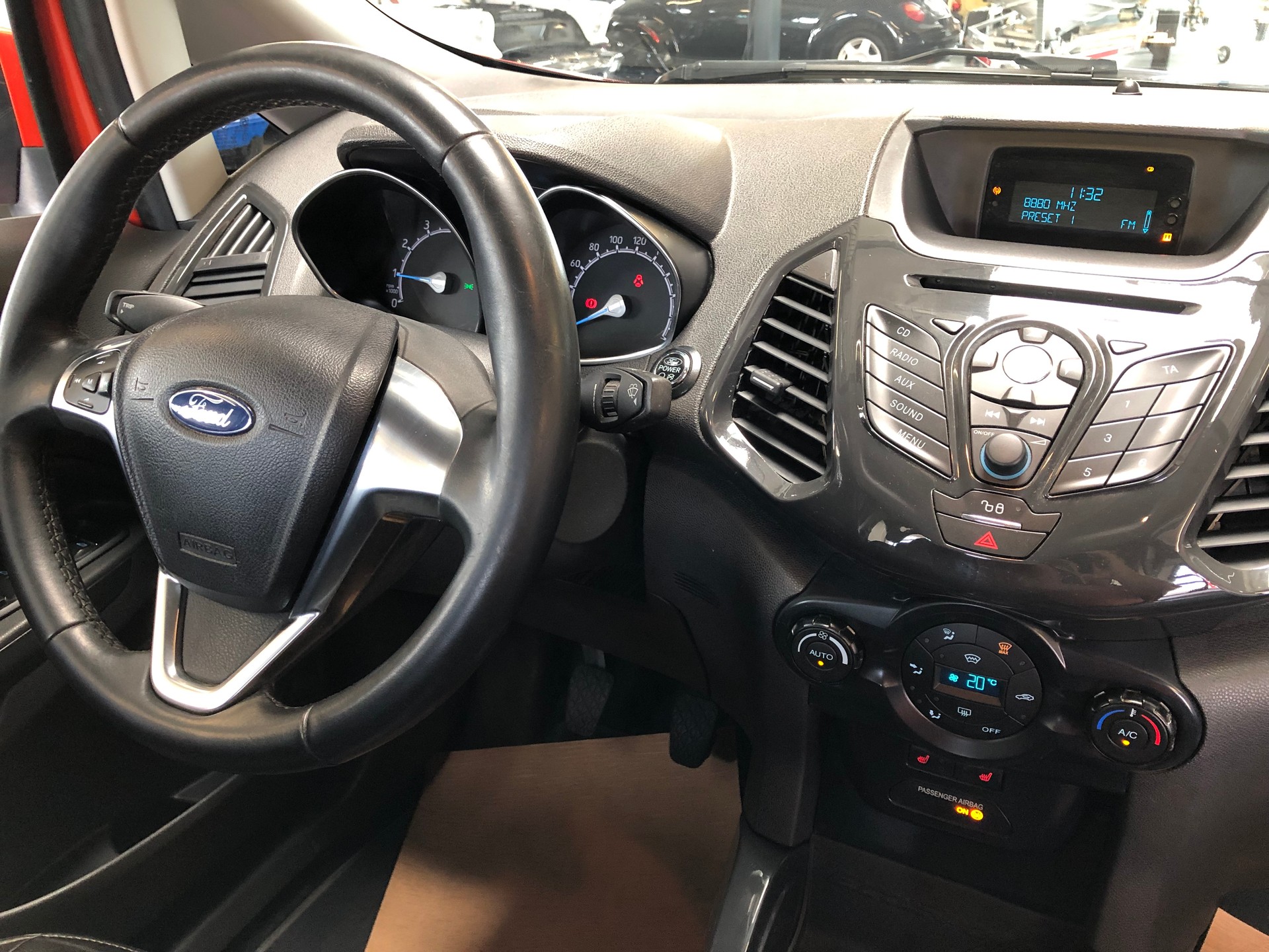 FORD EcoSport 1.0 SCTi Trend - 13