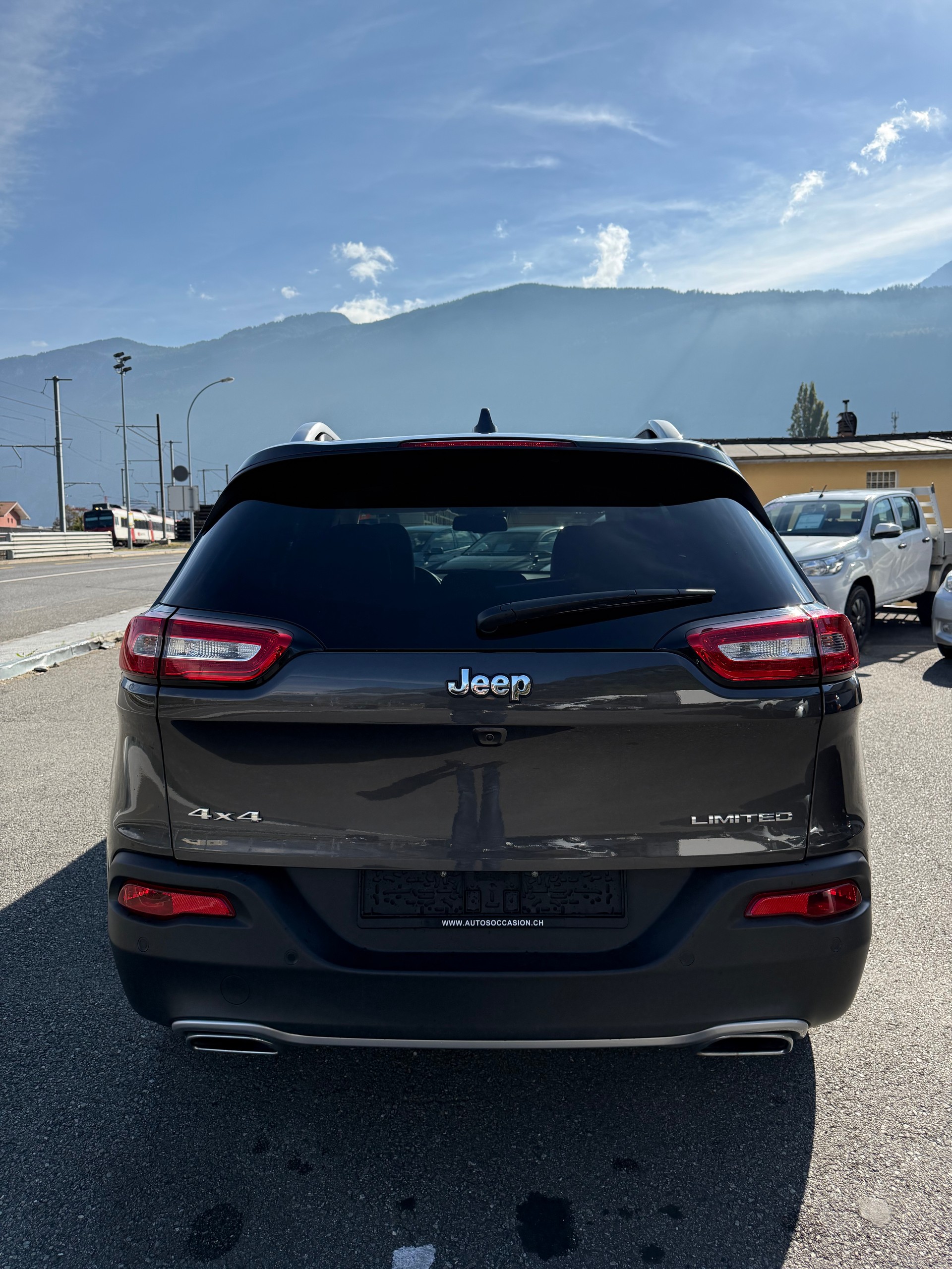 JEEP Cherokee 3.2 Limited AWD 9ATX - 7