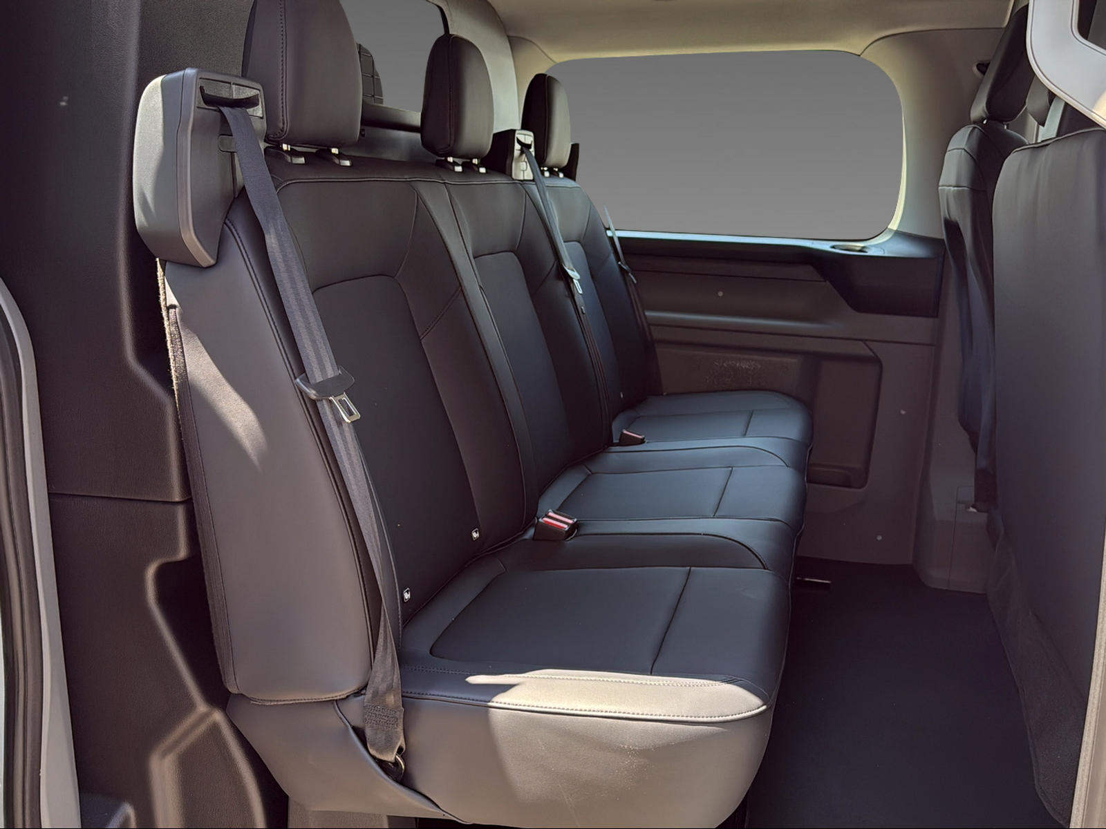 FORD Transit C DKab. Van 320 L1 320 L1 2.0 EcoBlue 136 Trend - 12