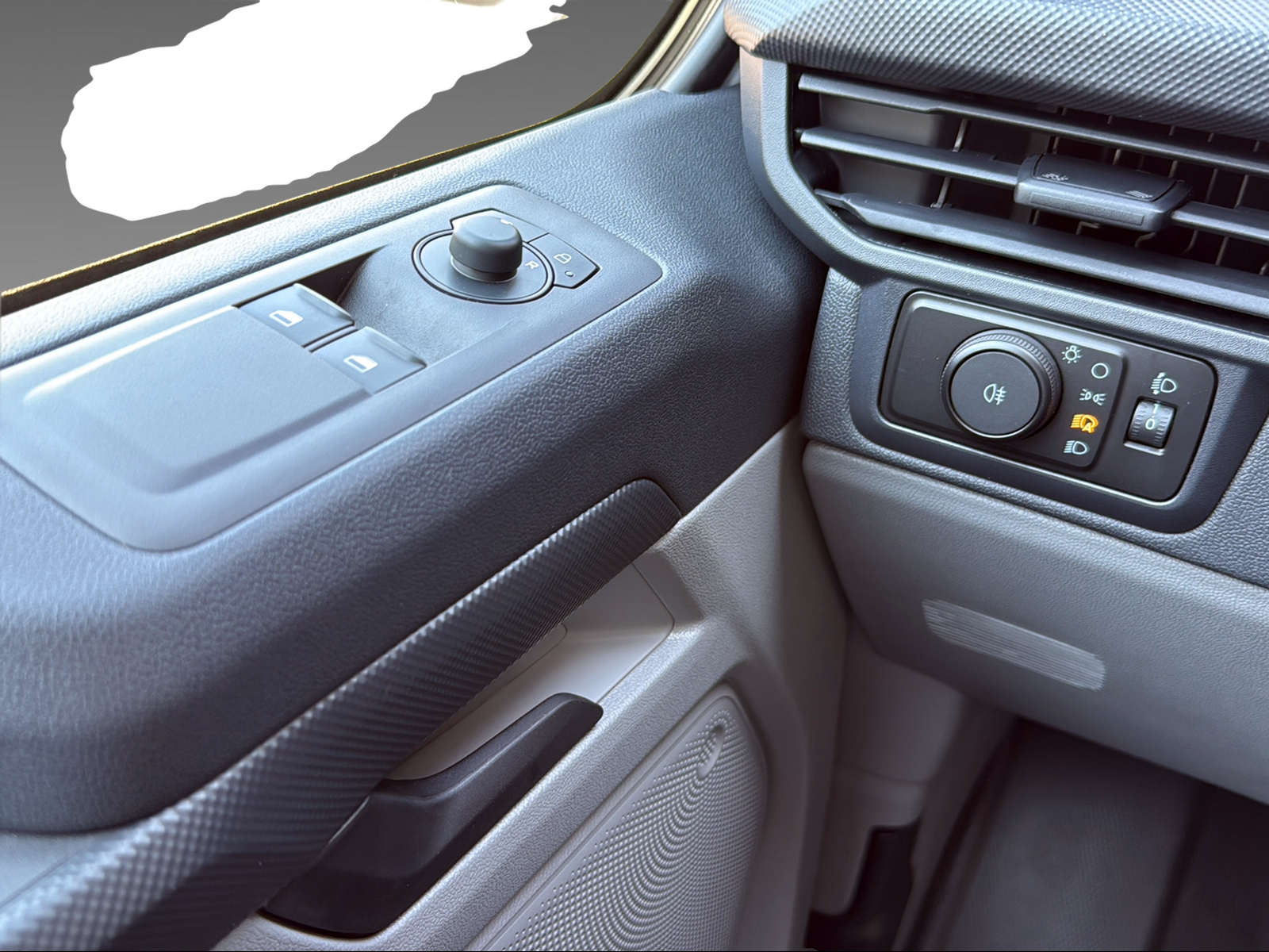 FORD Transit C DKab. Van 320 L1 320 L1 2.0 EcoBlue 136 Trend - 11