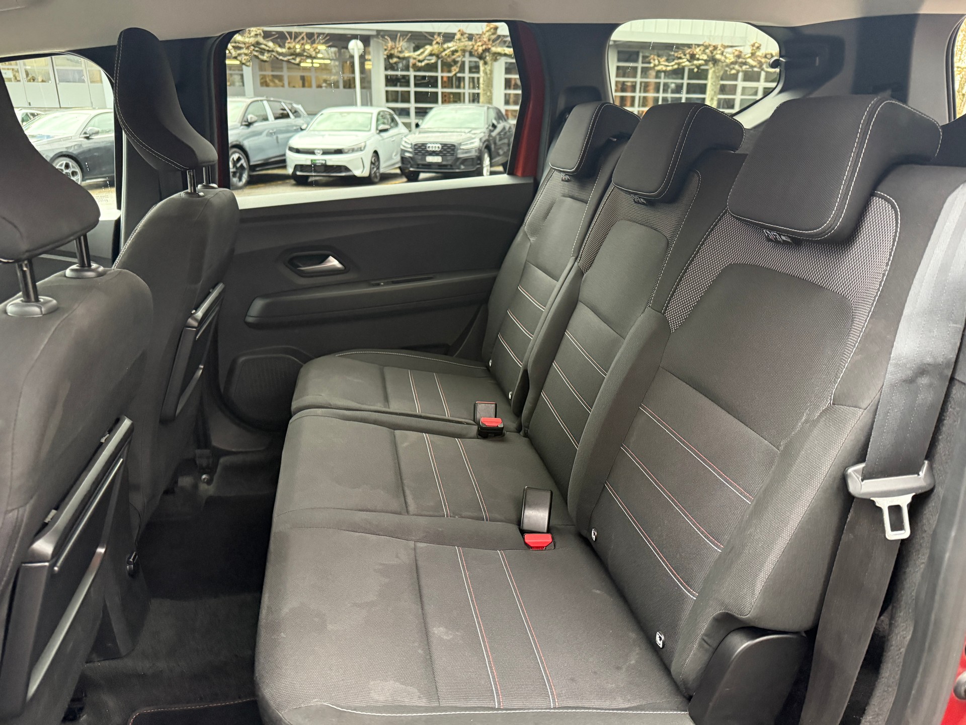 DACIA Jogger TCe 110 Extreme - 17