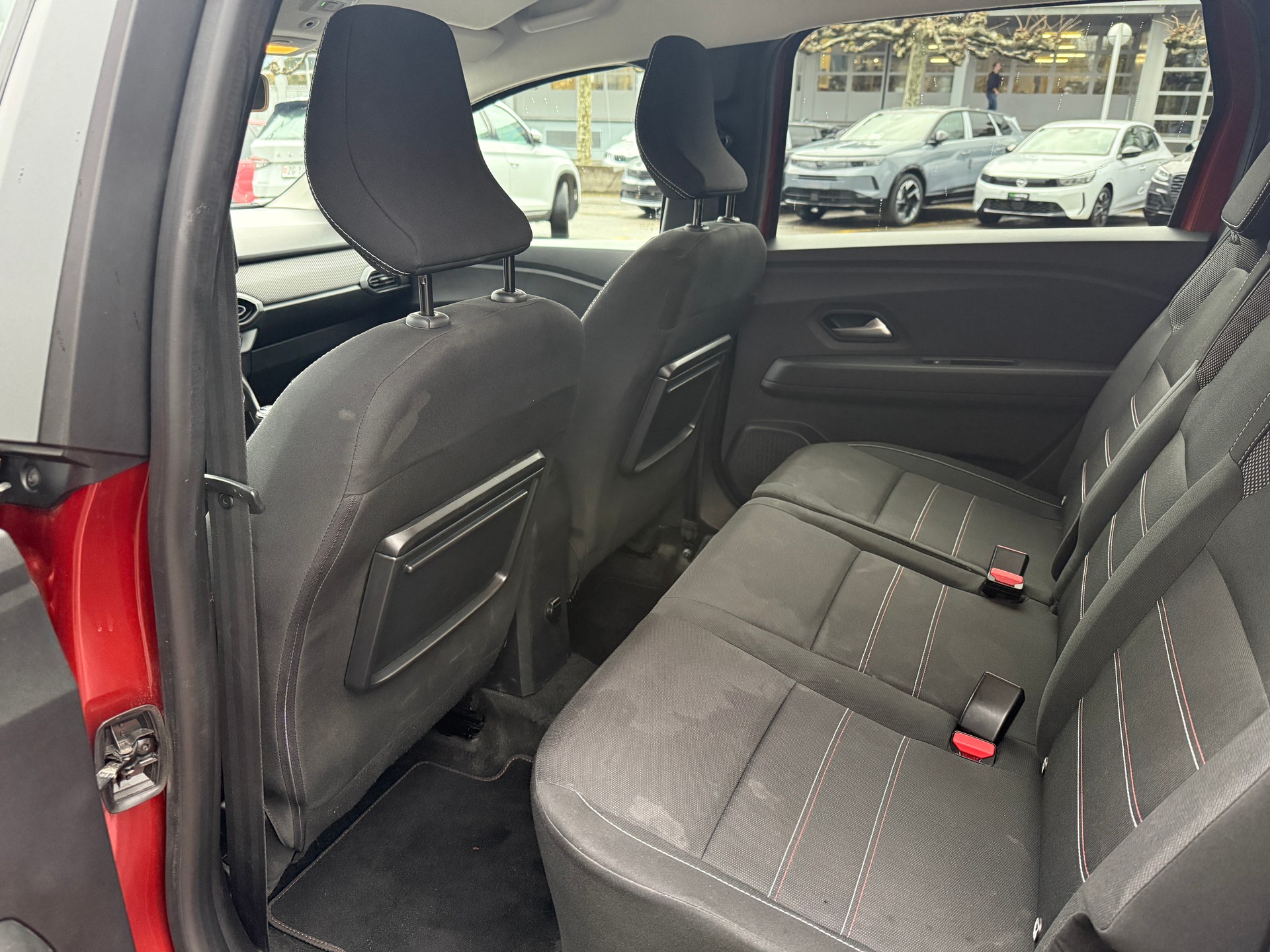 DACIA Jogger TCe 110 Extreme - 18