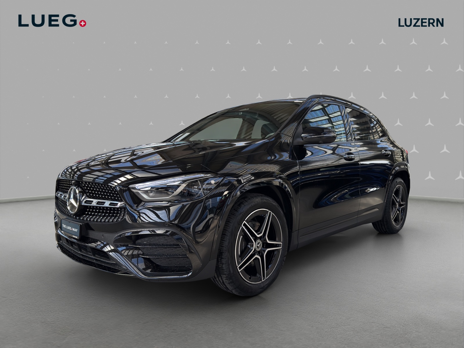 MERCEDES-BENZ GLA 200 Night Star 7G-DCT