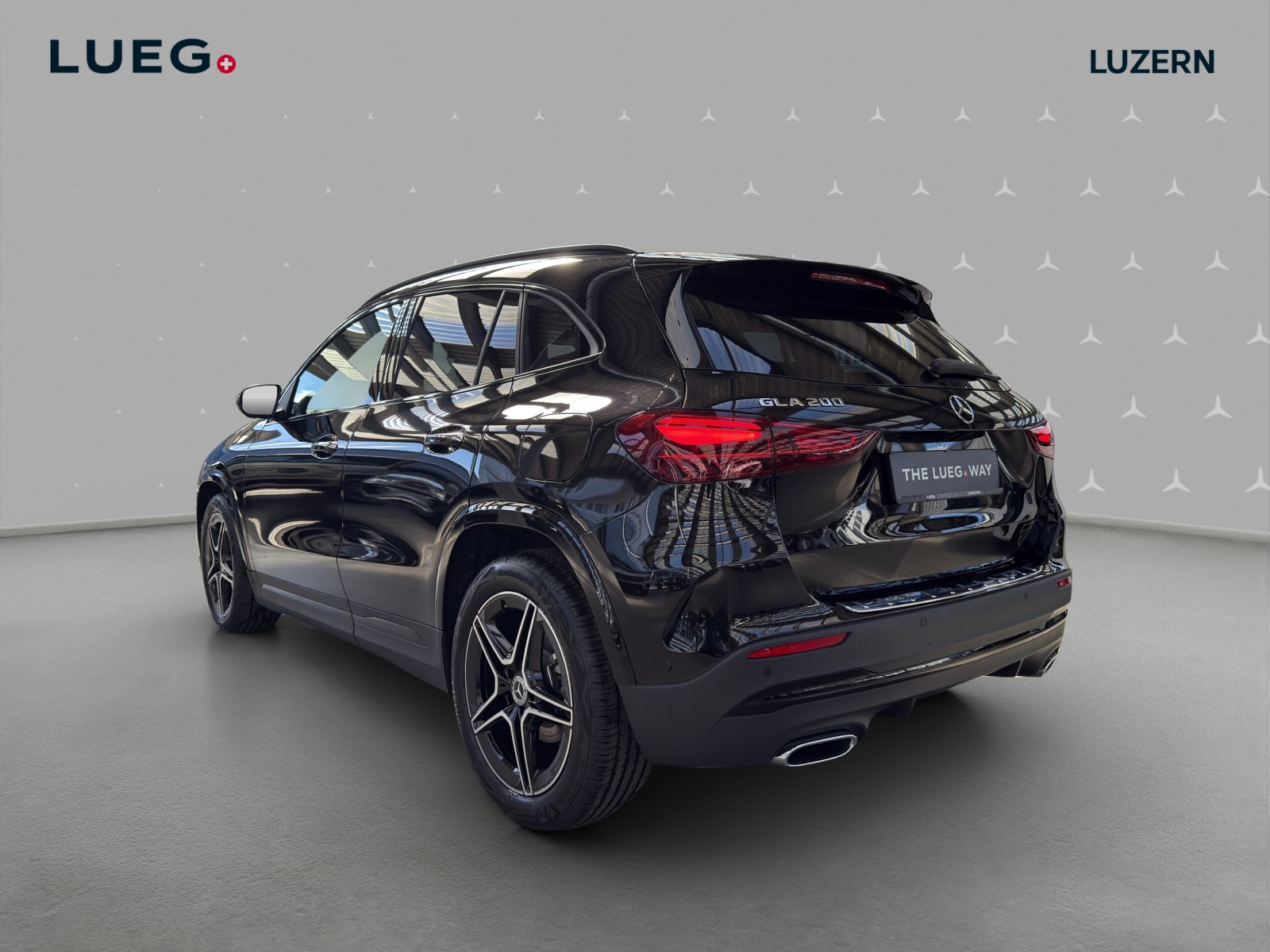 MERCEDES-BENZ GLA 200 Night Star 7G-DCT - 3