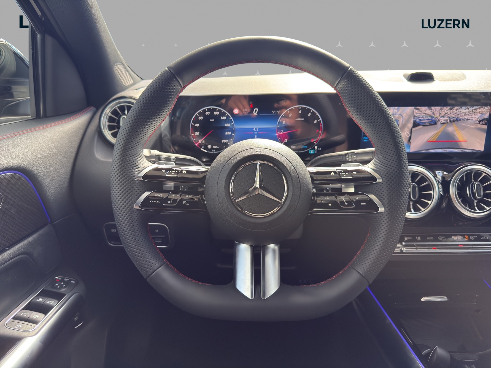 MERCEDES-BENZ GLA 200 Night Star 7G-DCT - 9