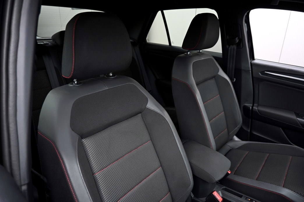 VW T-Roc 2.0 TSI Sport DSG 4Motion - 6