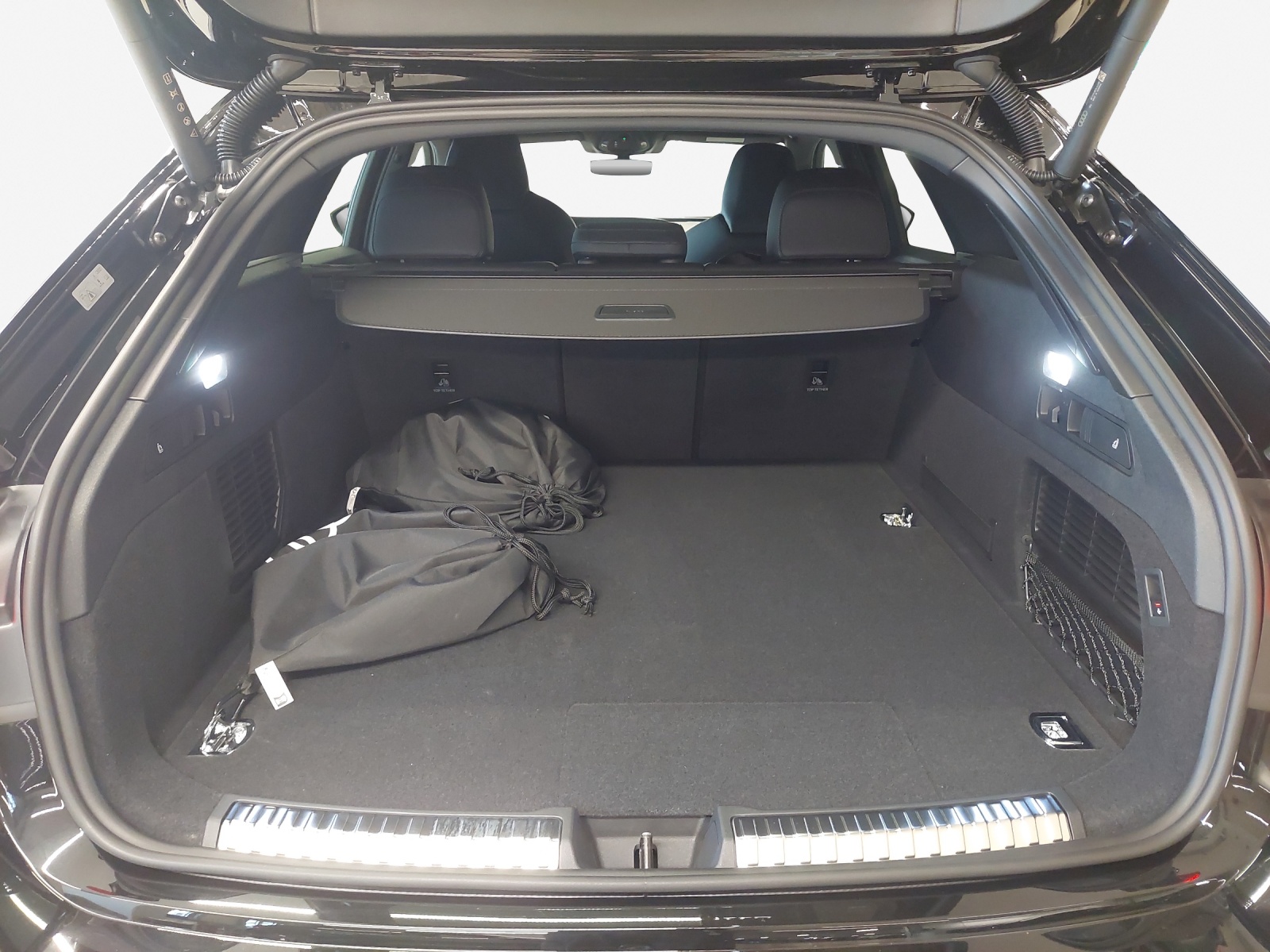 AUDI A5 Avant e-hybrid quattro Attraction 220 kW S tronic - 13