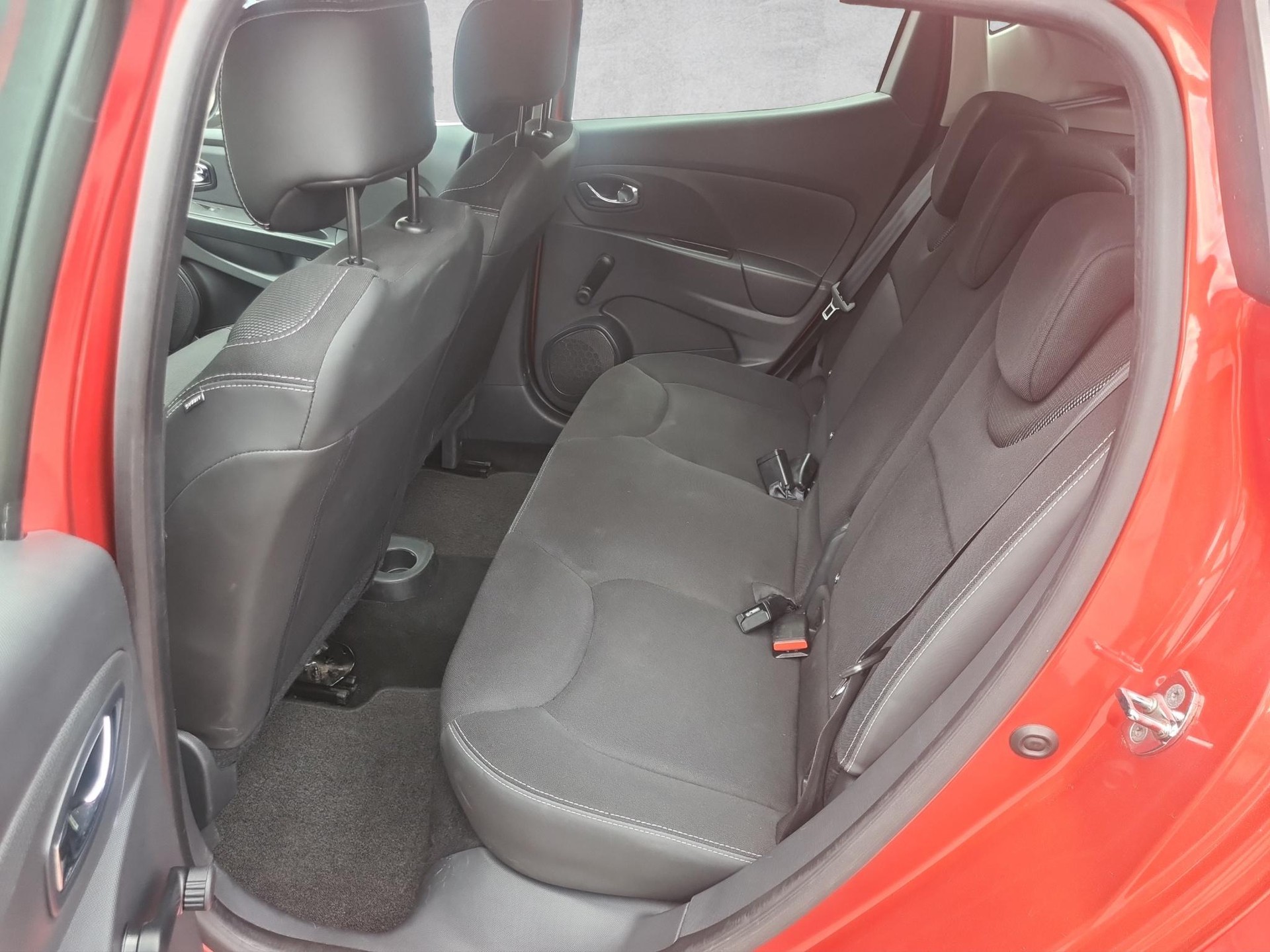 RENAULT Clio 0.9 TCe Expression S/S - 15