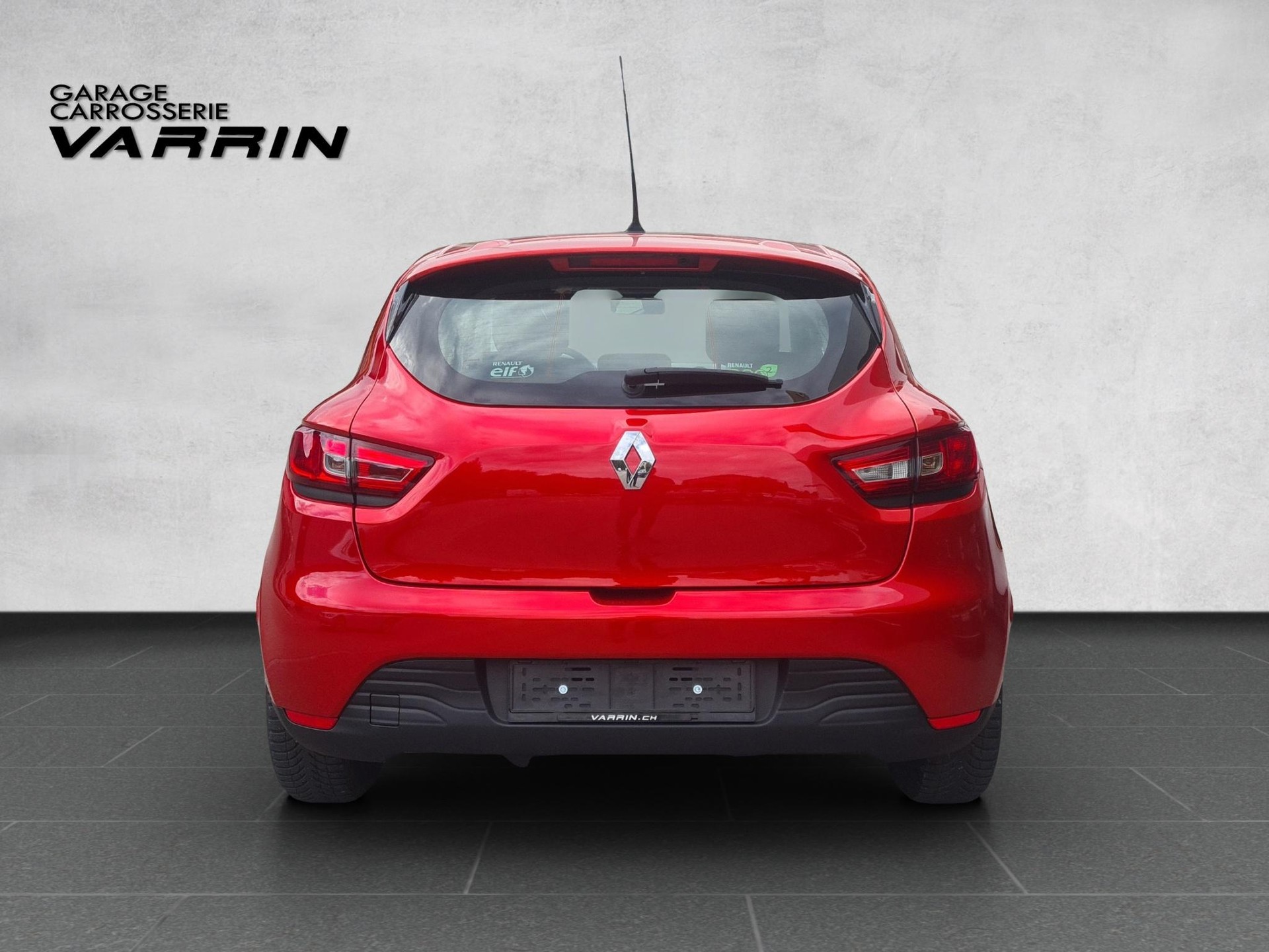 RENAULT Clio 0.9 TCe Expression S/S - 5