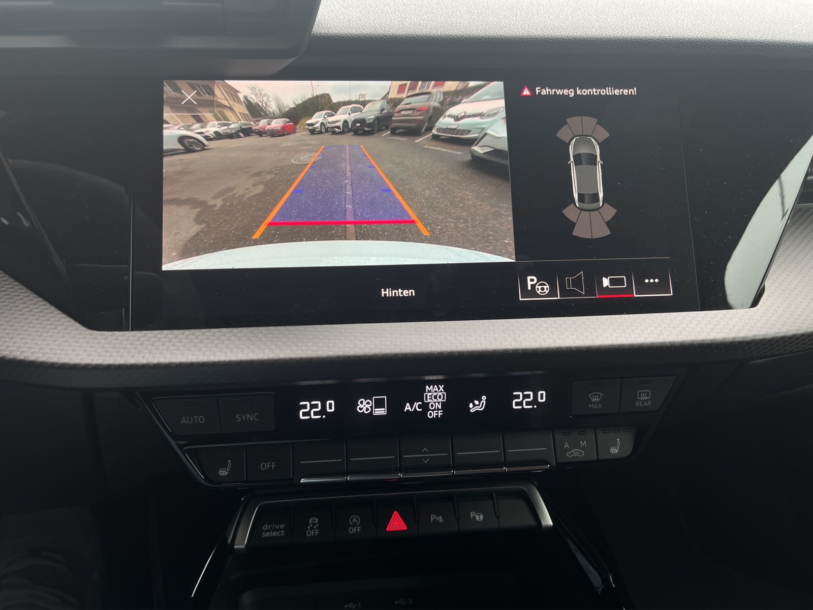 AUDI RS3 Limousine 2.5 TSI quattro S-tronic - 14