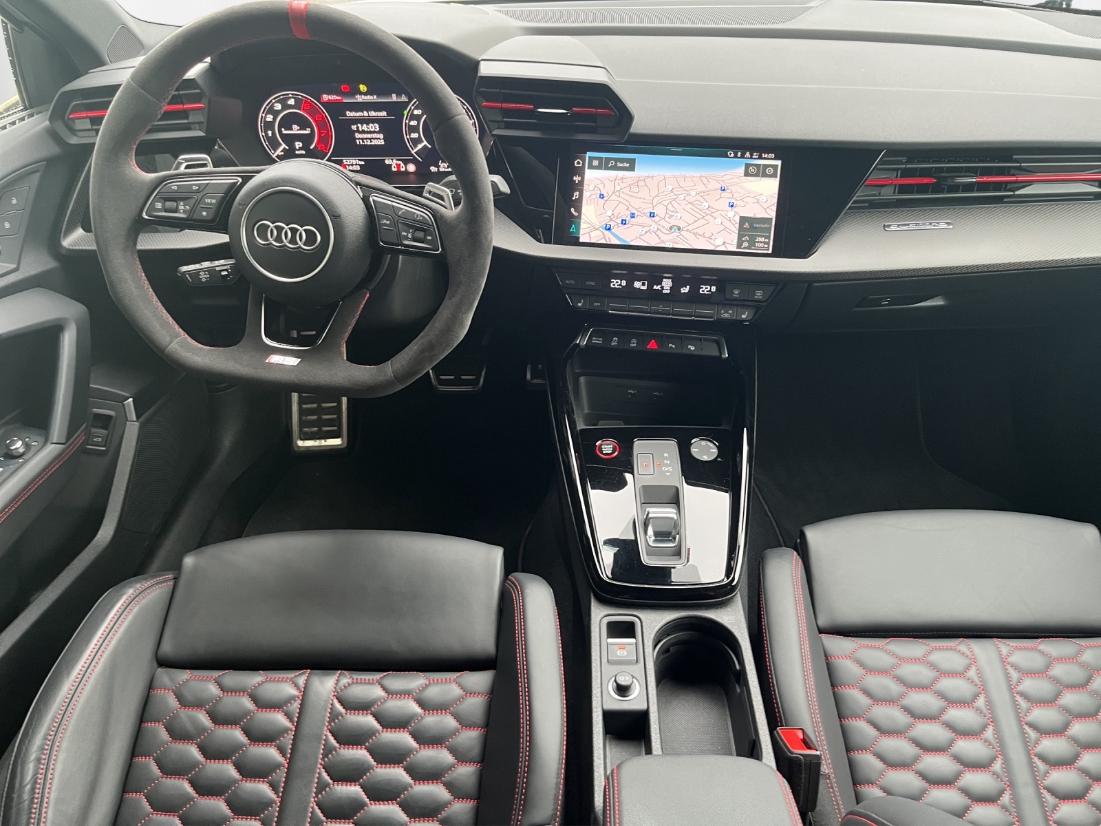 AUDI RS3 Limousine 2.5 TSI quattro S-tronic - 7