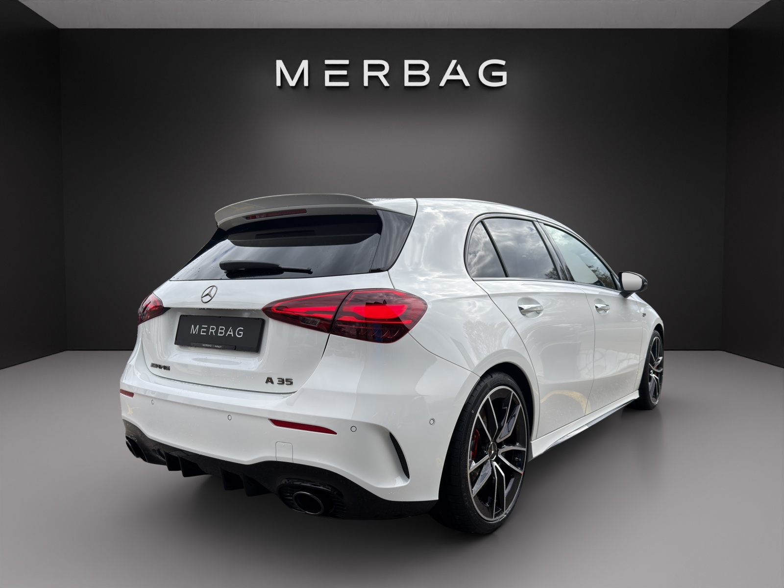 MERCEDES-BENZ A AMG 35 4Matic 8G-DCT - 3