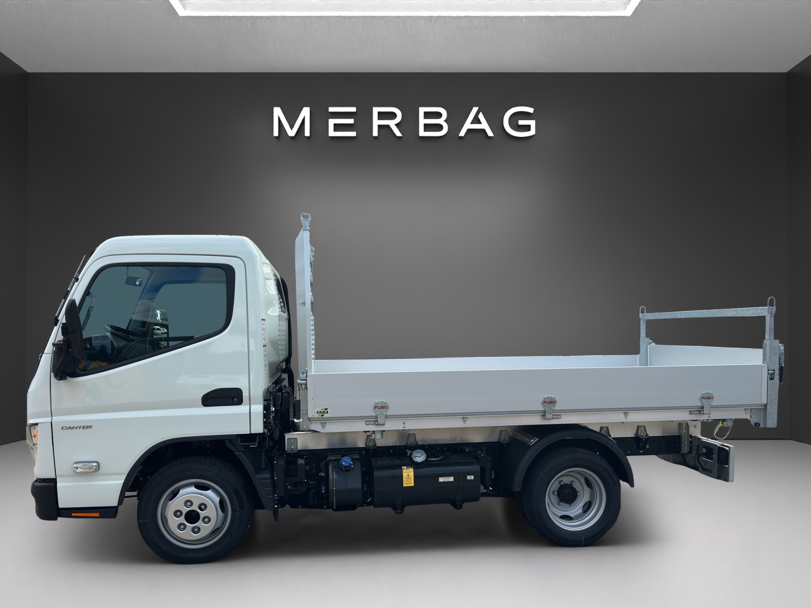 MITSUBISHI FUSO Canter 3S15 - 4