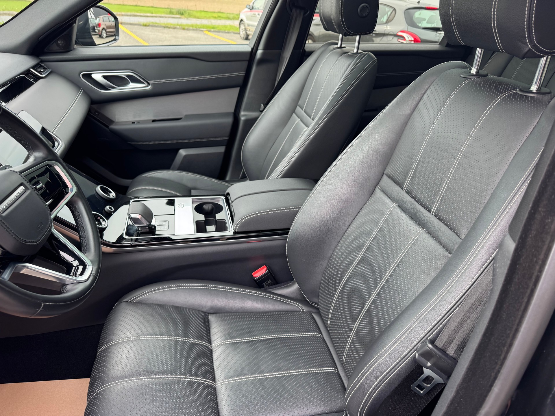 LAND ROVER Range Rover Velar R-Dynamic P400e 2.0 I4 PHEV HSE Automatic - 5