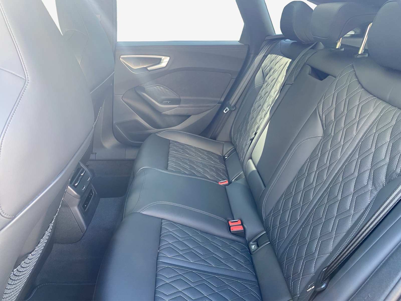 AUDI A5 Avant e-hybrid quattro 270 kW S tronic - 12