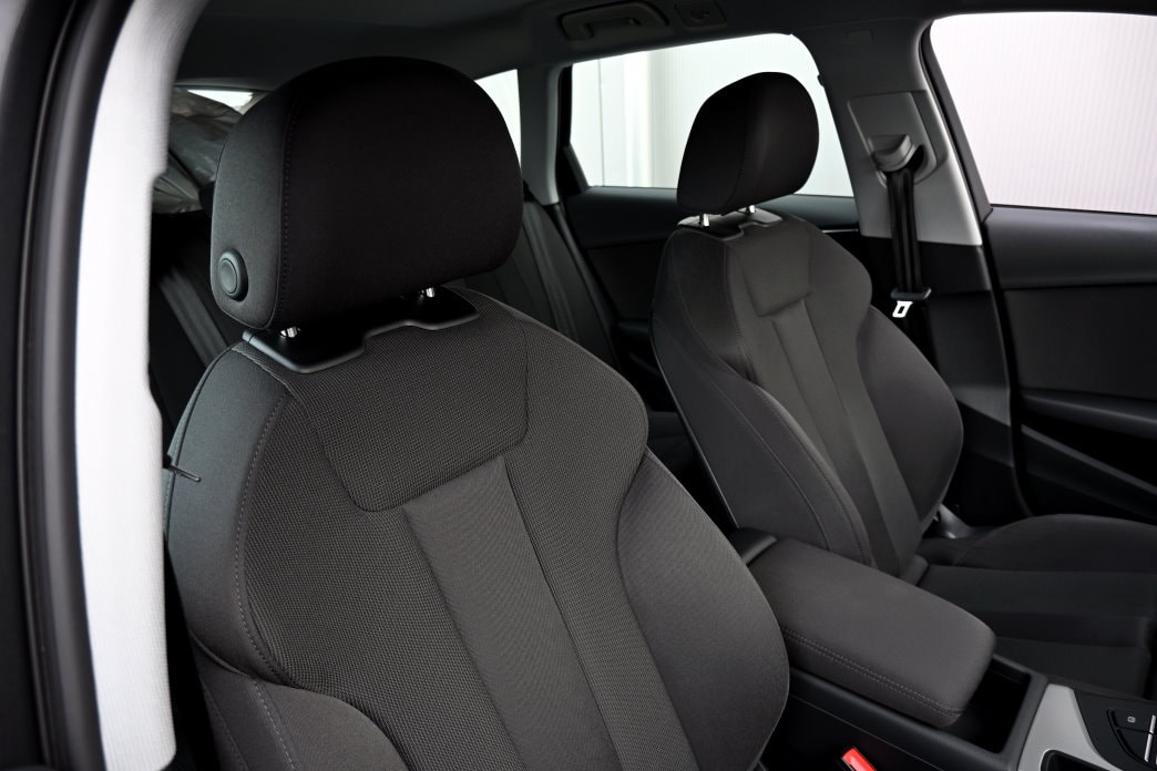 AUDI A4 Avant 2.0 TDI 35 S-tronic - 6