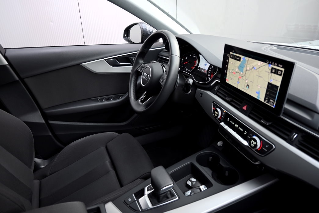 AUDI A4 Avant 2.0 TDI 35 S-tronic - 7