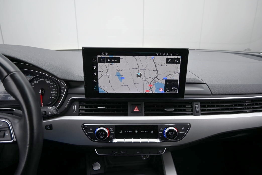 AUDI A4 Avant 2.0 TDI 35 S-tronic - 12