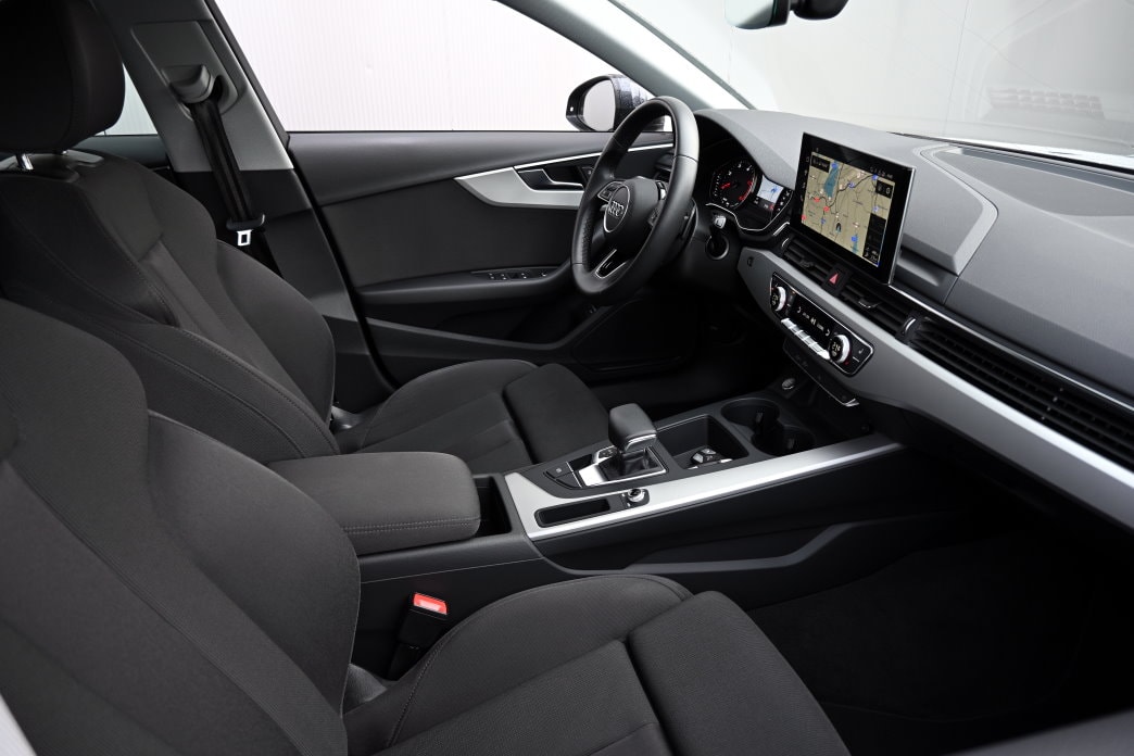 AUDI A4 Avant 2.0 TDI 35 S-tronic - 5