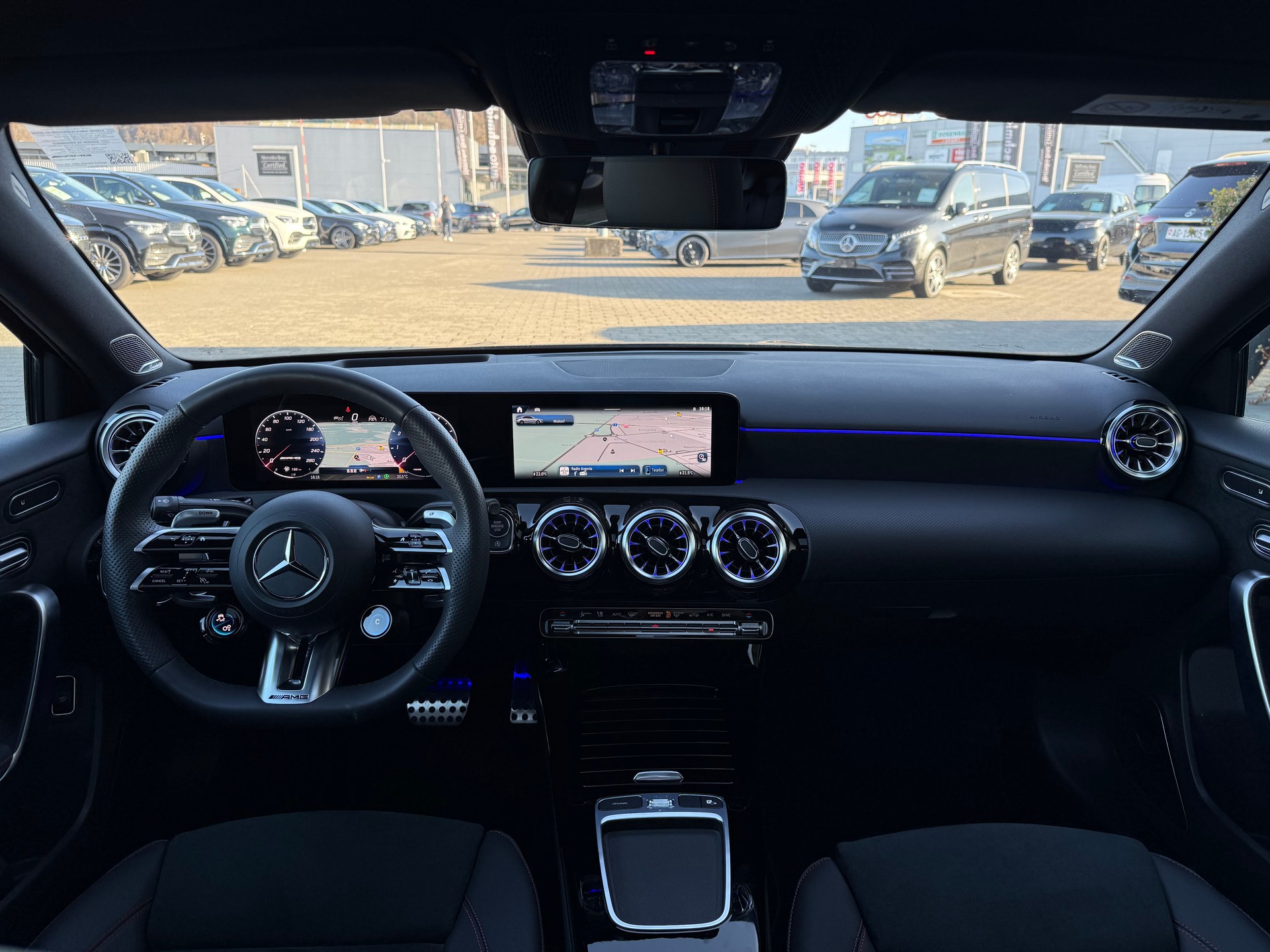 MERCEDES-BENZ A AMG 35 4Matic+ 8G-DCT AMG Night II - 4