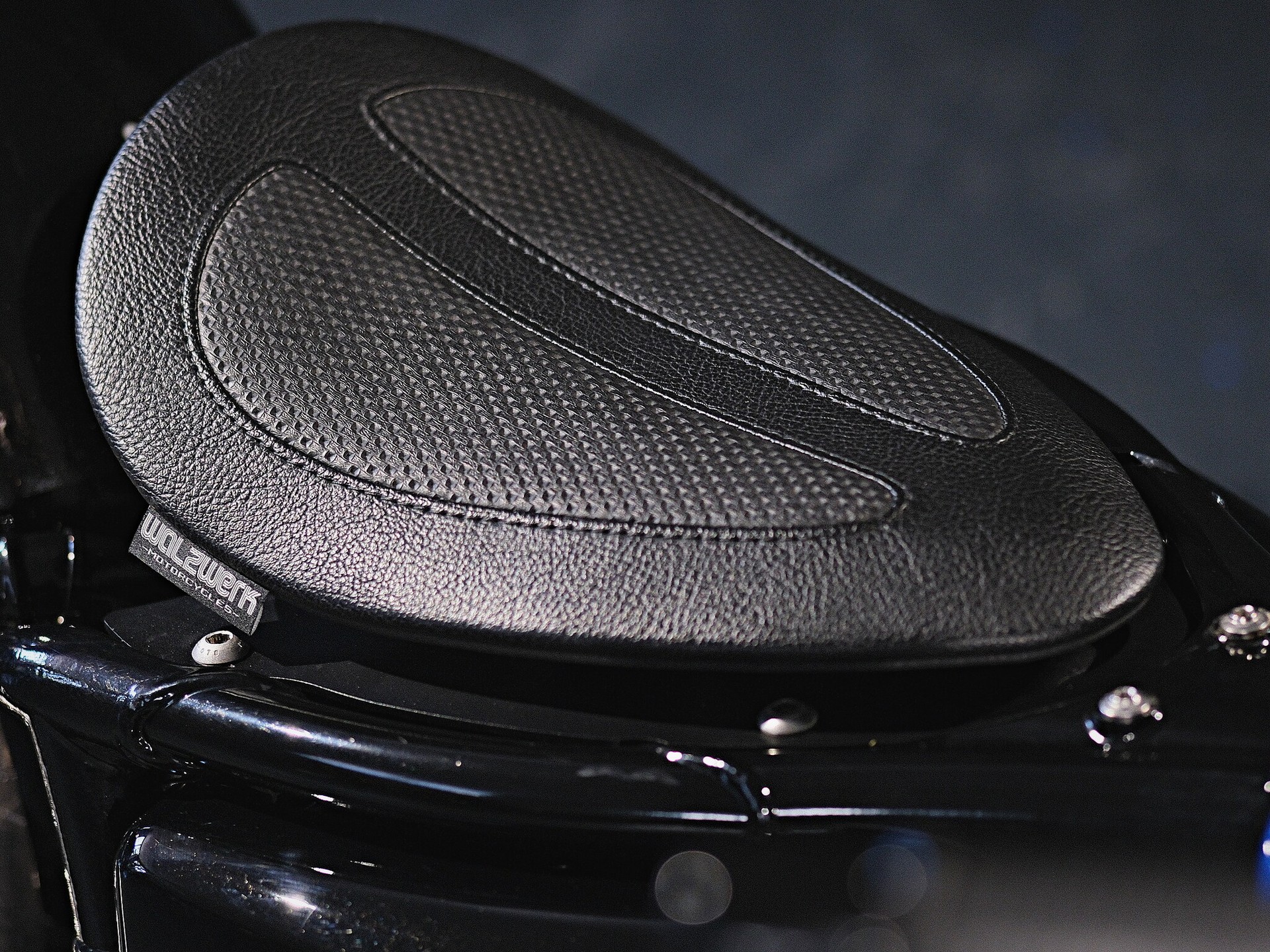 BMW R 18 - 12