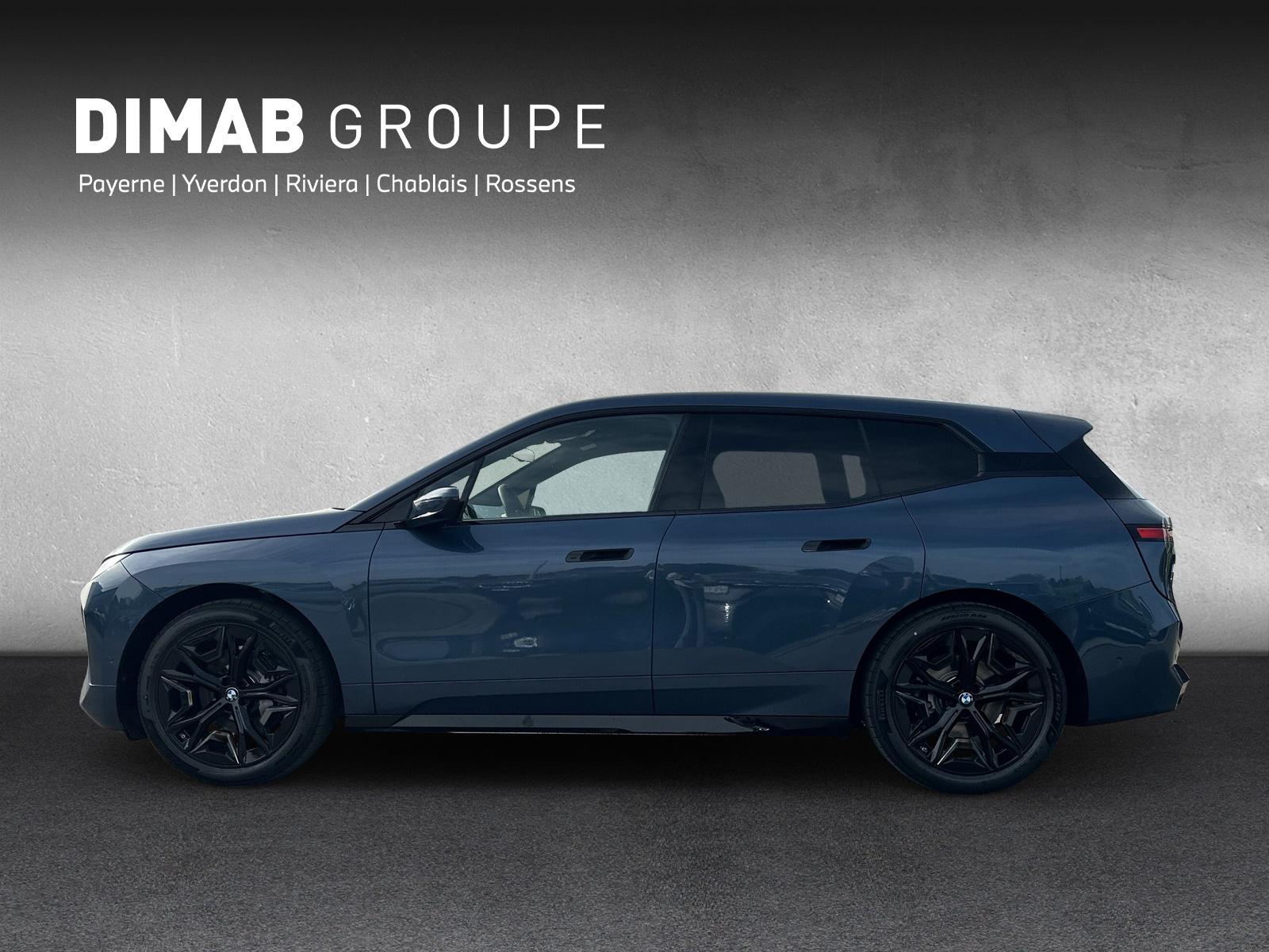 BMW iX xDrive60 i20 (CH) AHK ** Action Leasing à 0.9% ** 📍 - 2
