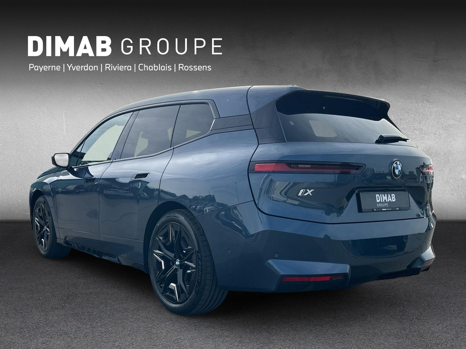 BMW iX xDrive60 i20 (CH) AHK ** Action Leasing à 0.9% ** 📍 - 3