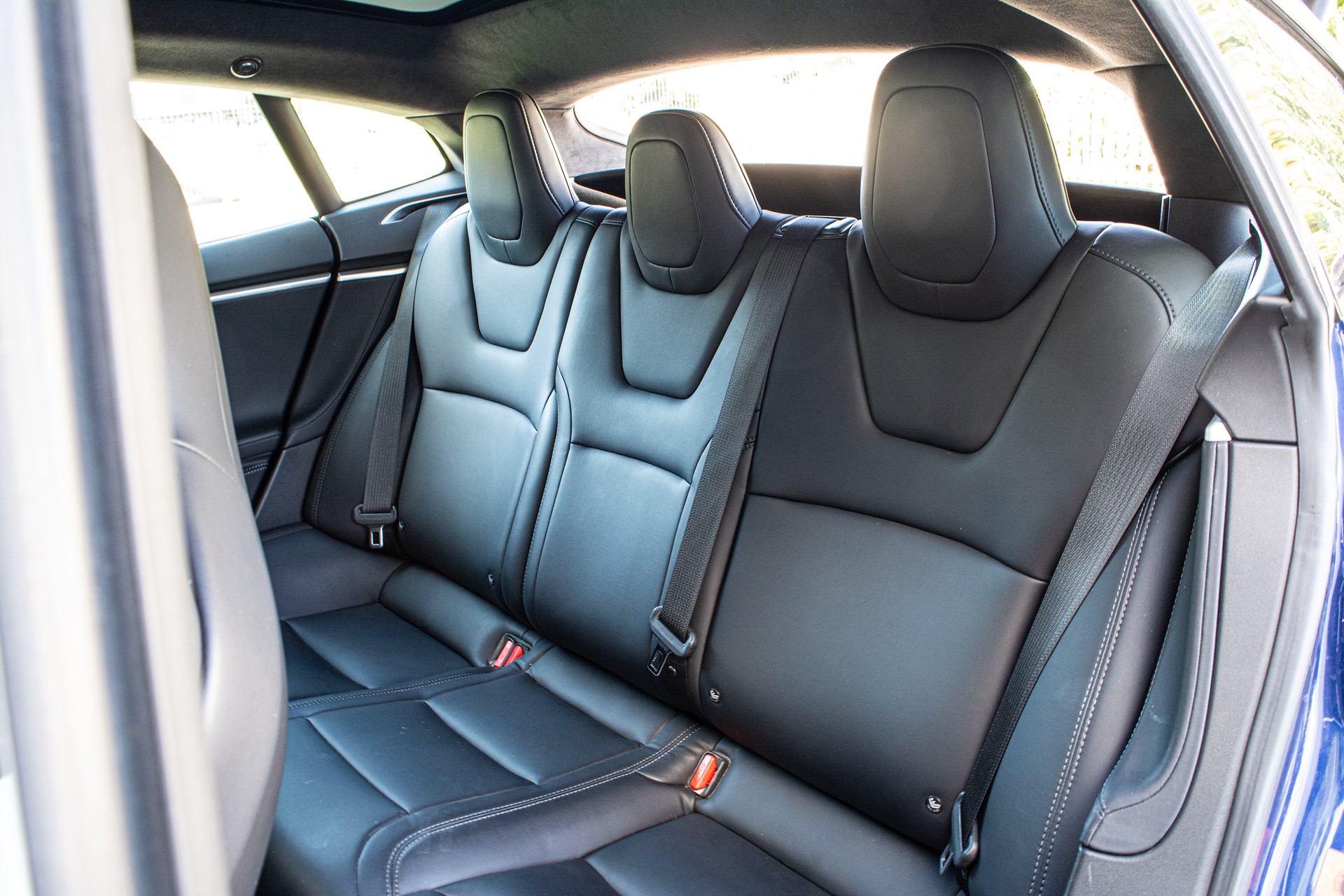 TESLA Model S 75 D - 30