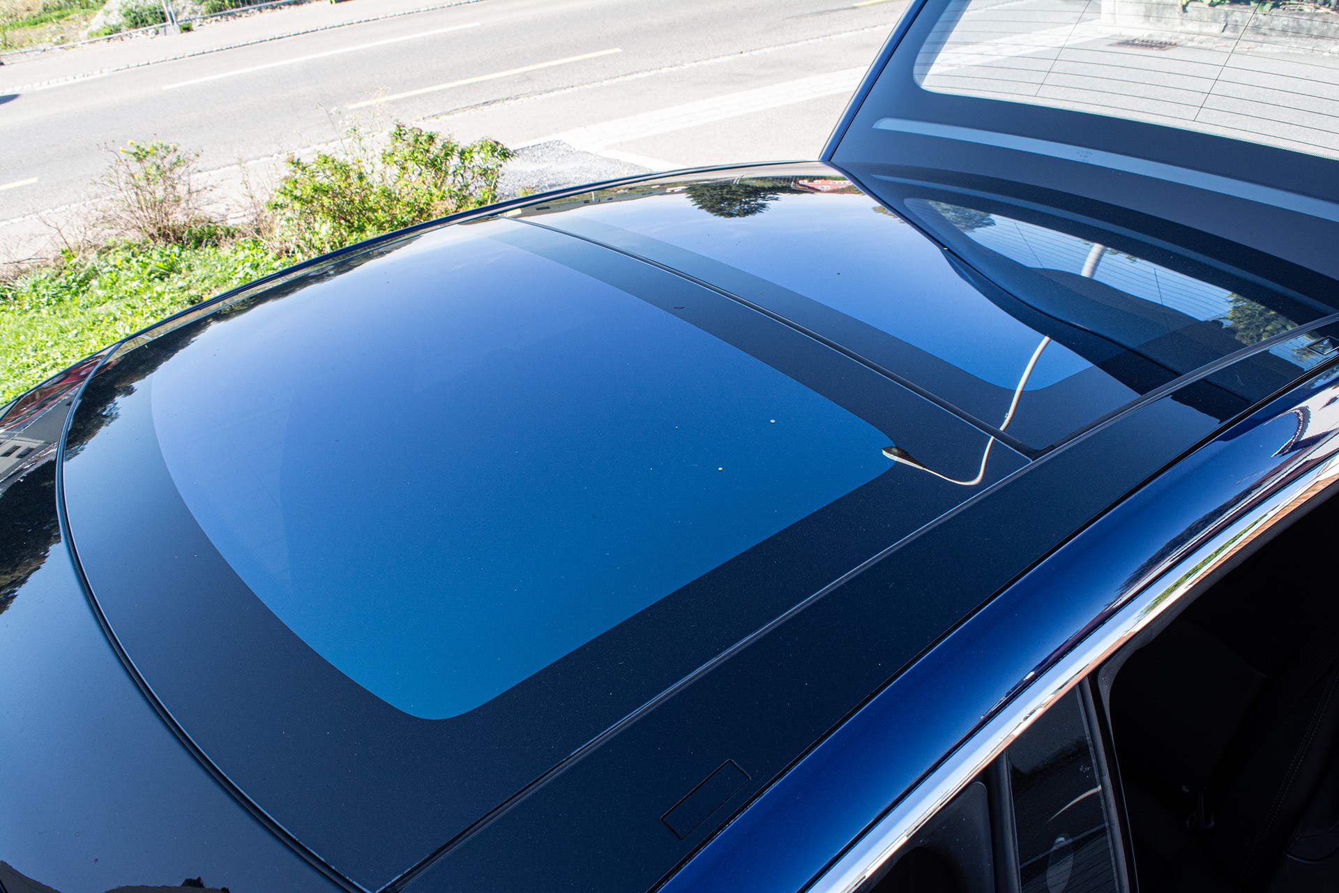 TESLA Model S 75 D - 31