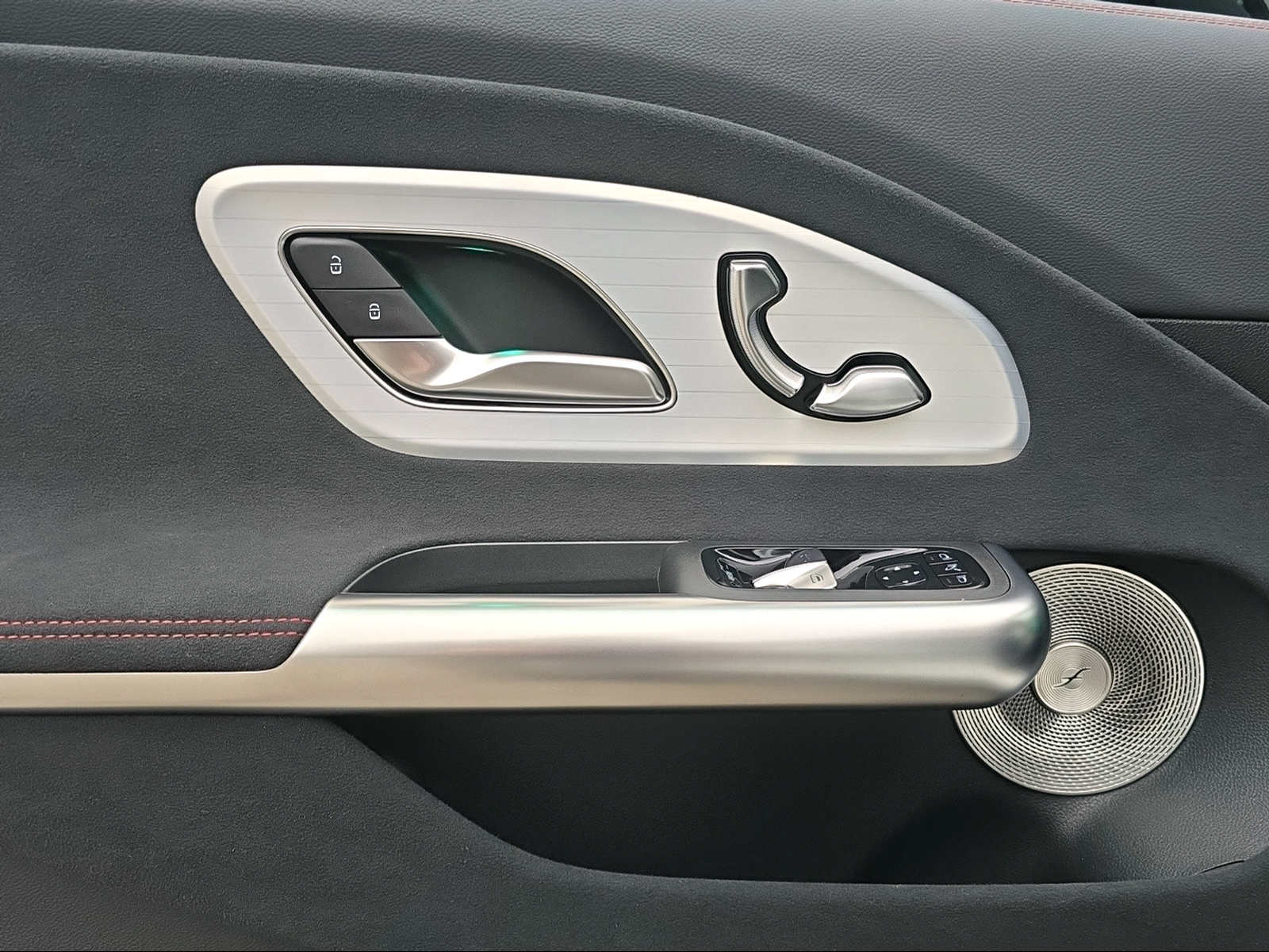 MERCEDES-BENZ CLA 220 4Matic - 12