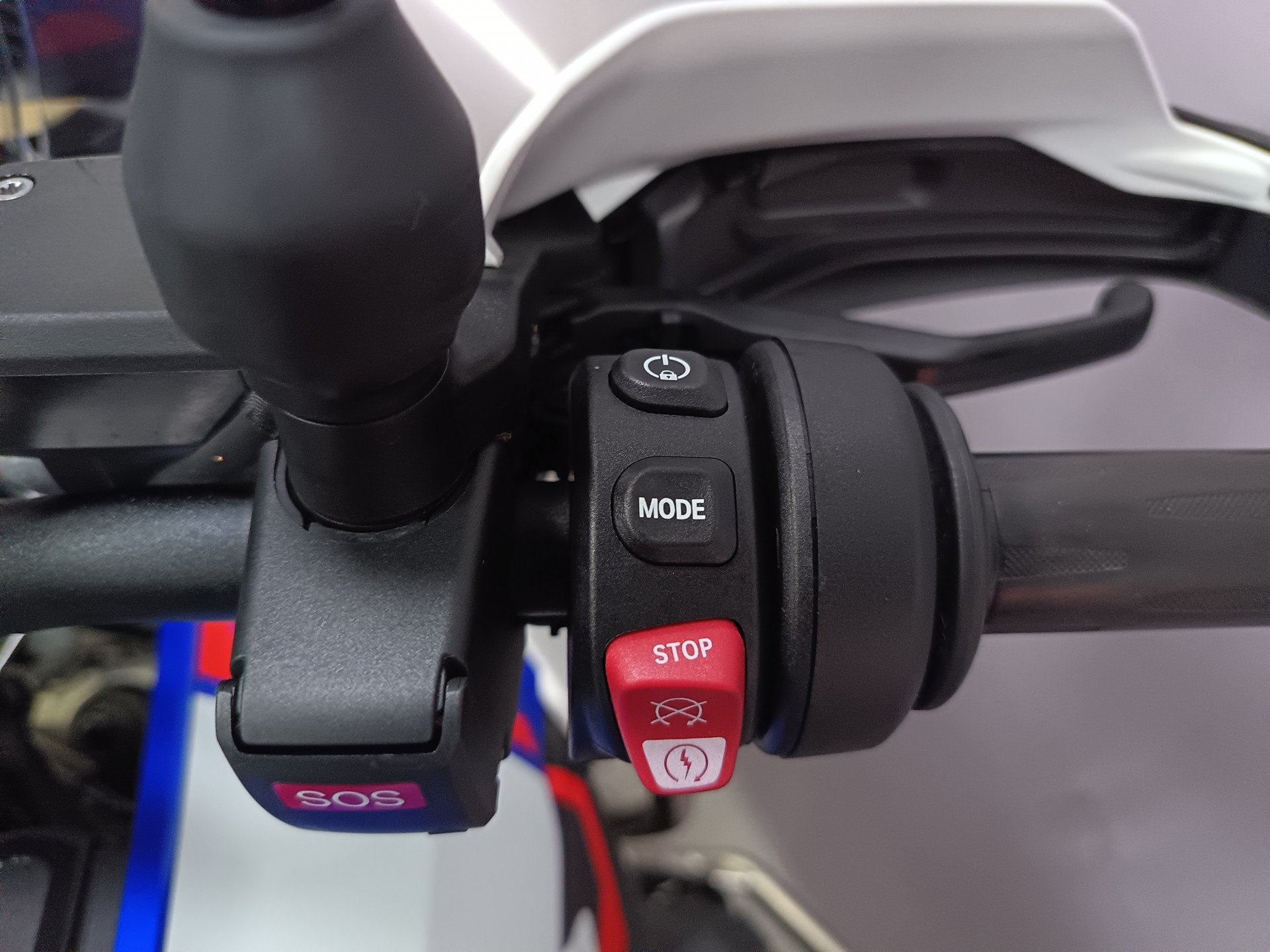 BMW R 1300 GS Trophy - 8