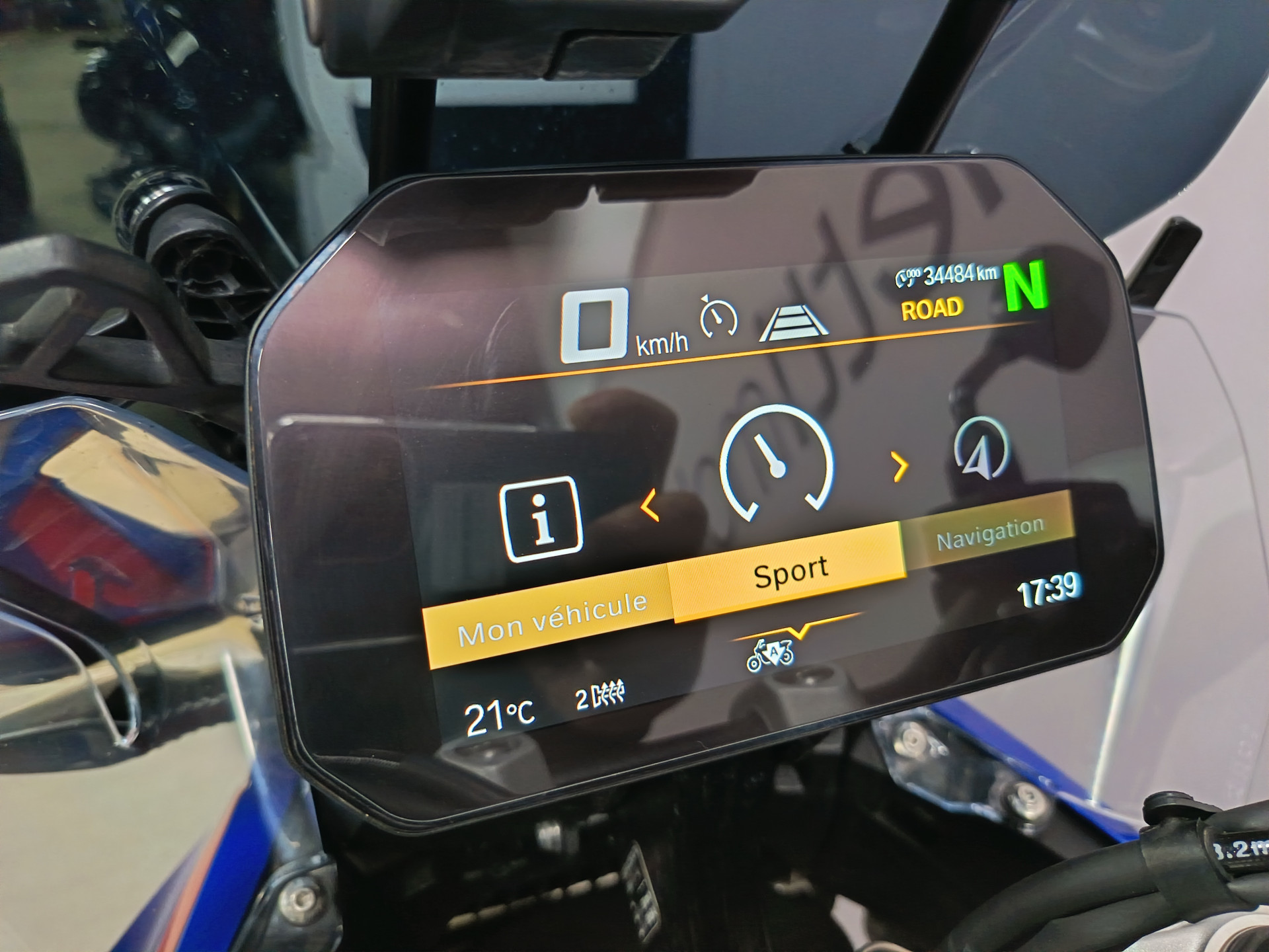 BMW R 1300 GS Trophy - 10