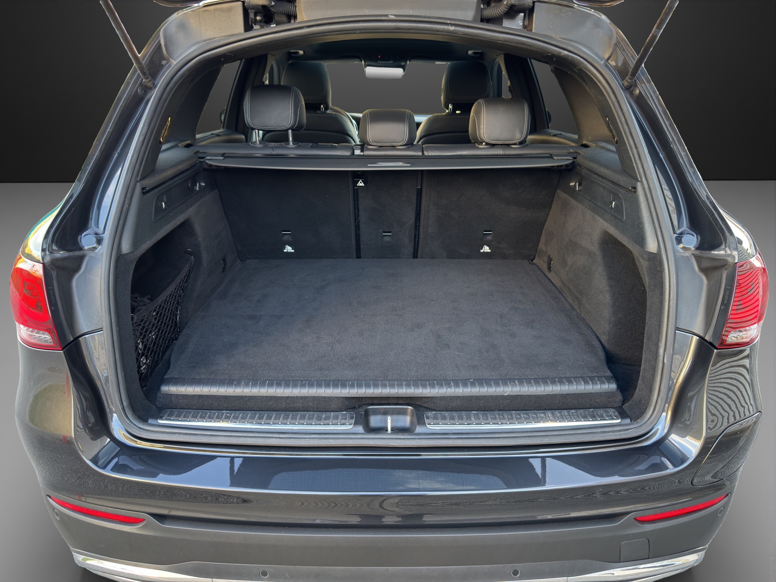 MERCEDES-BENZ GLC 300 e AMG Line 4Matic - 9