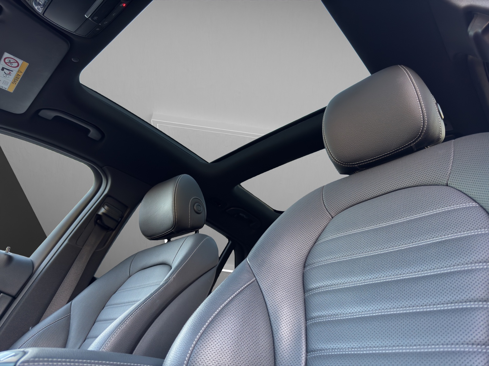 MERCEDES-BENZ GLC 300 e AMG Line 4Matic - 14