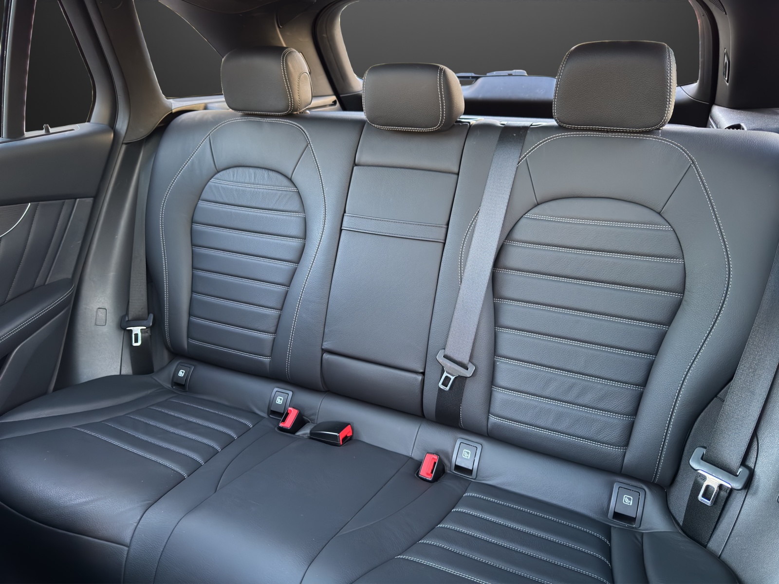 MERCEDES-BENZ GLC 300 e AMG Line 4Matic - 15