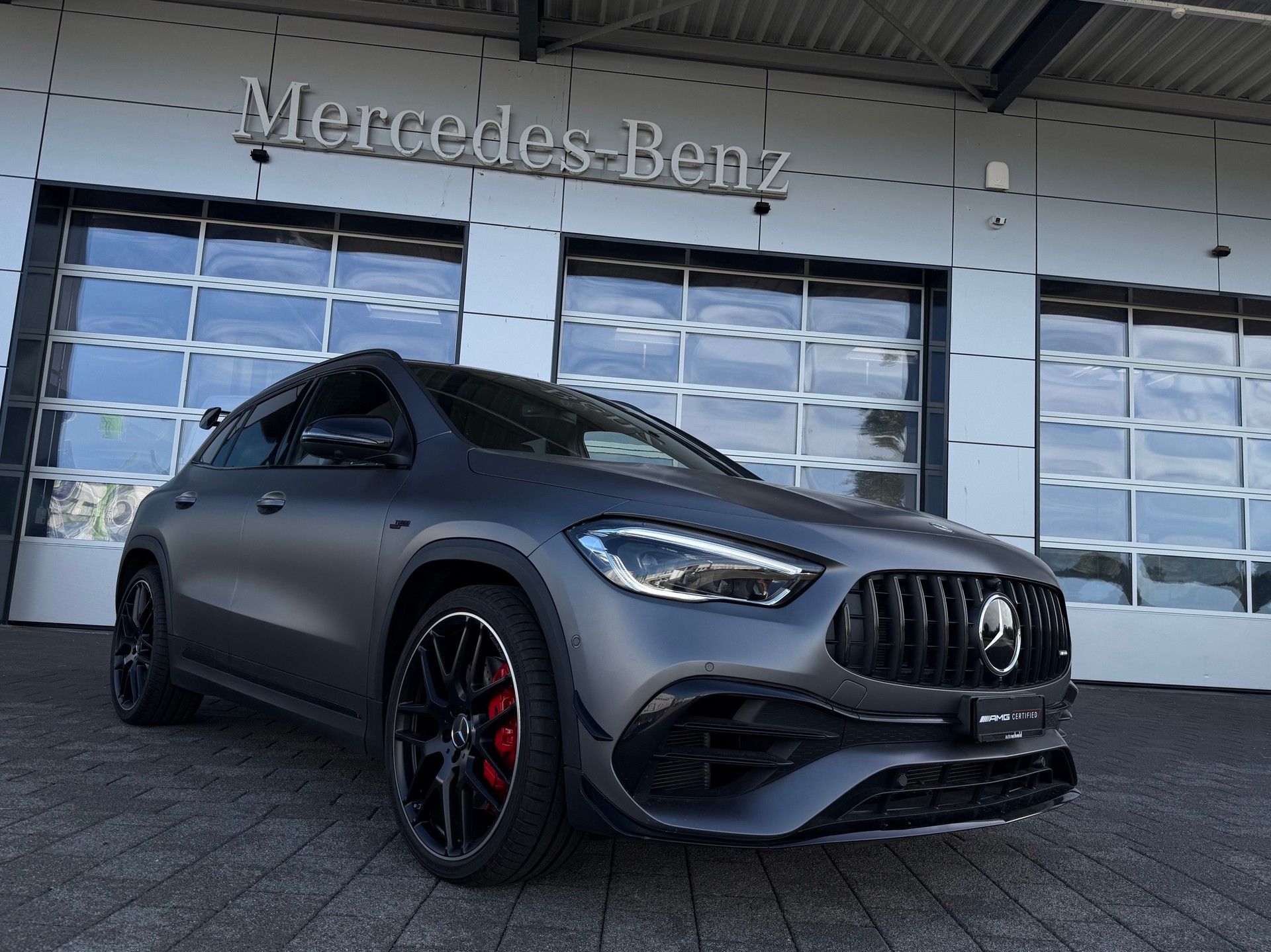 MERCEDES-BENZ GLA 45 S AMG 4Matic+ 8G-Speedshift DCT