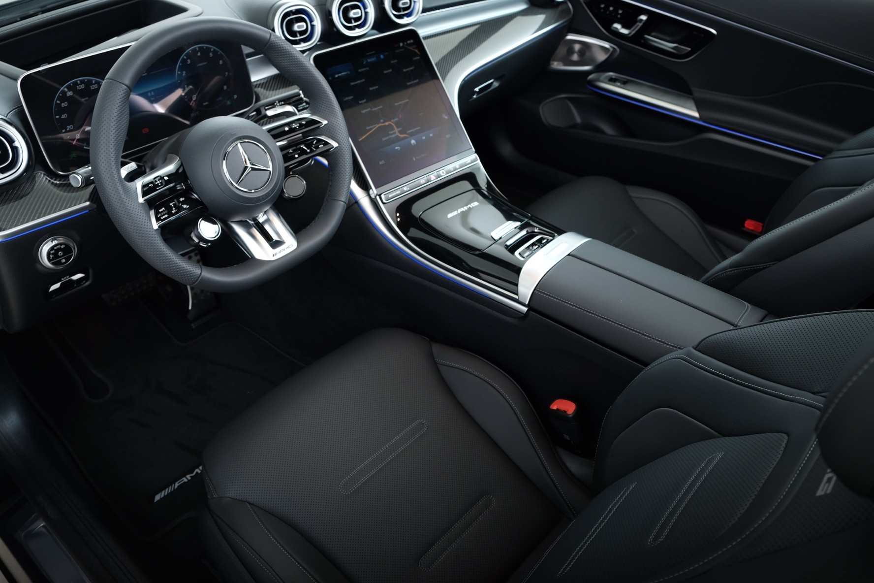MERCEDES-BENZ CLE AMG 53 Cabrio 4Matic+ 9G-Tronic - 12