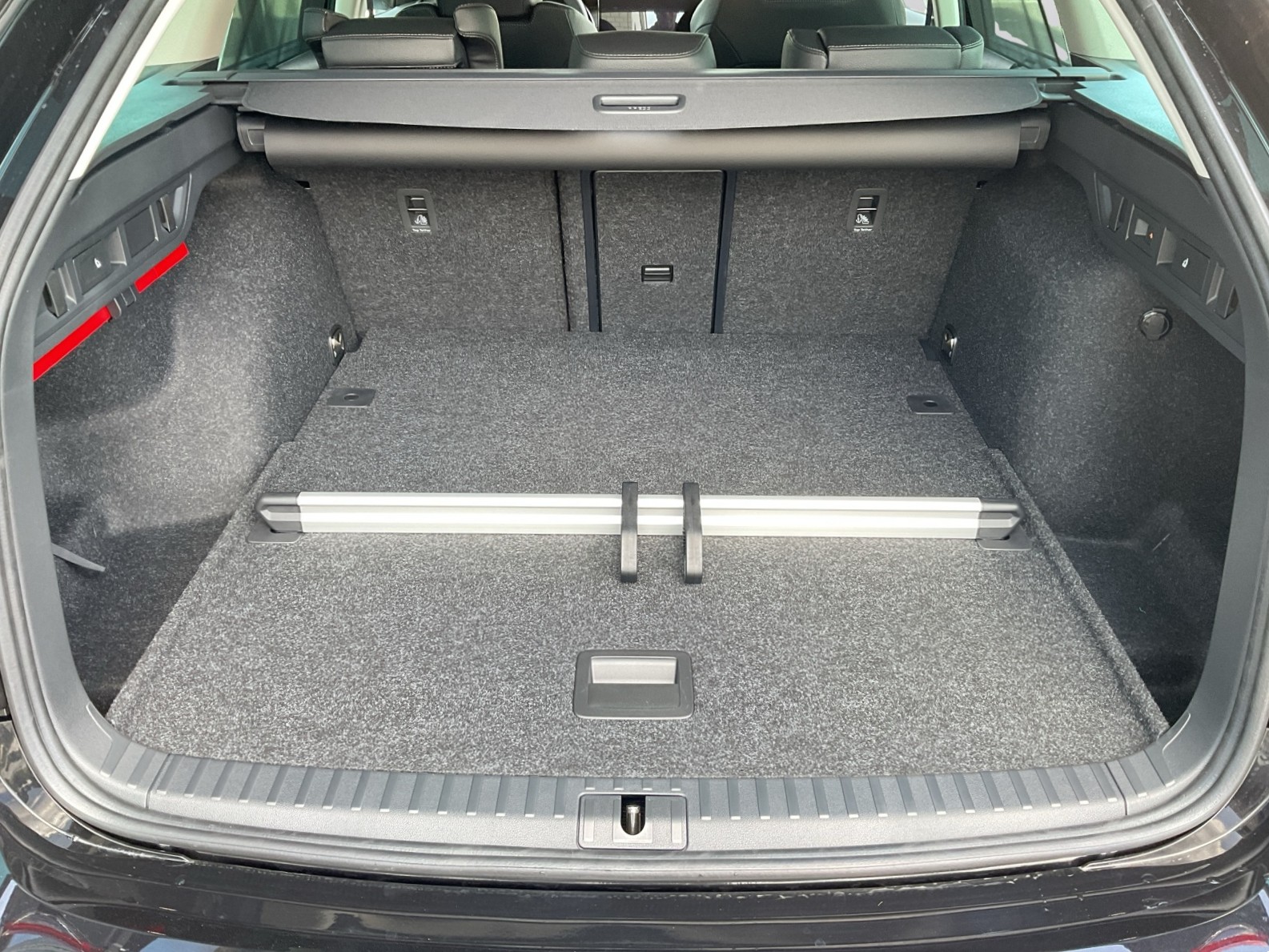 SKODA Octavia Combi 2.0 TSI DSG Selection 4x4 - 13