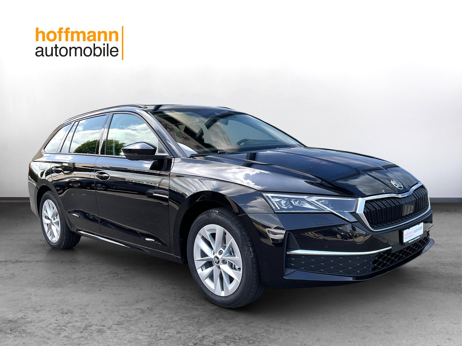 SKODA Octavia Combi 2.0 TSI DSG Selection 4x4 - 3