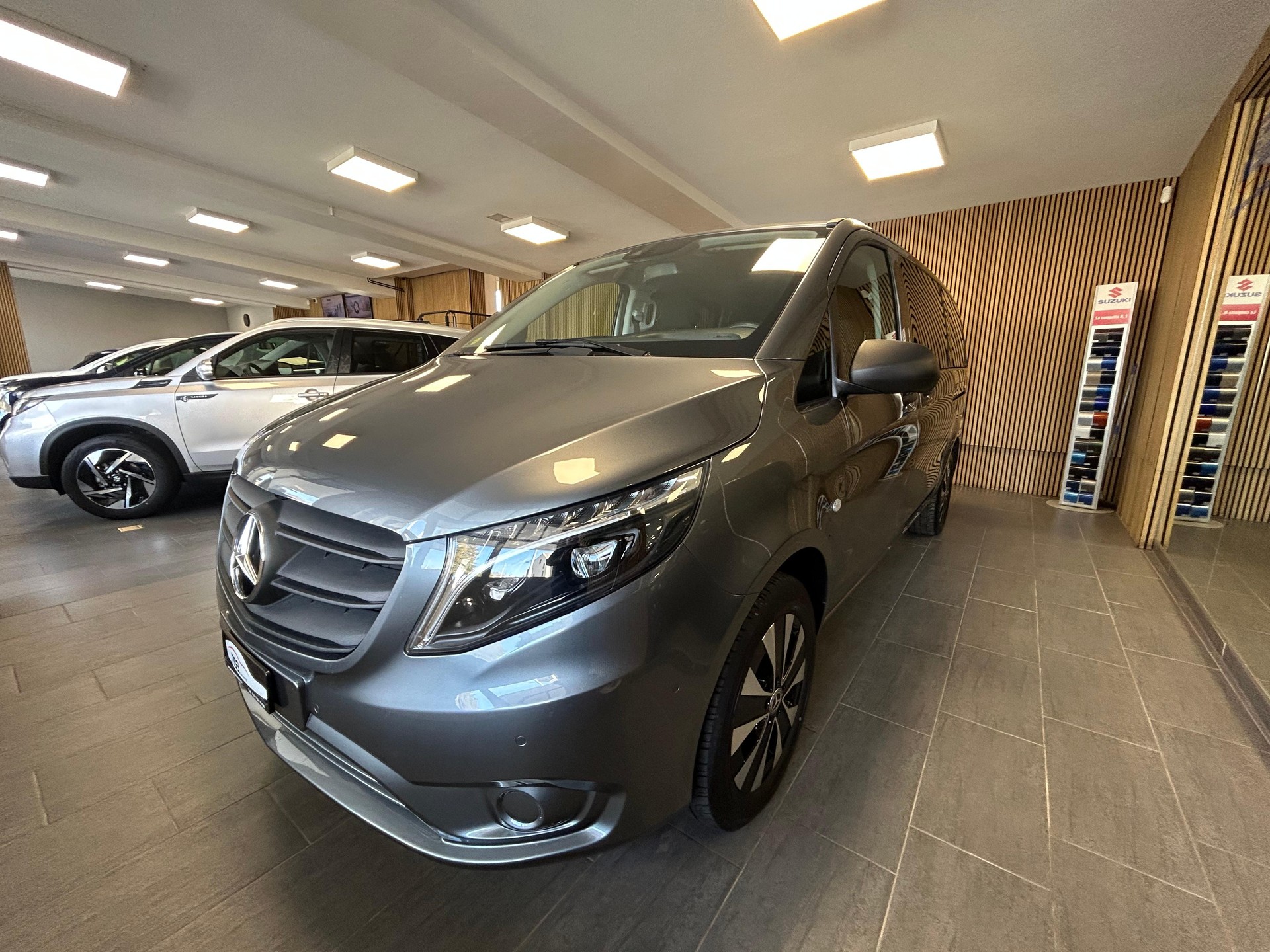 MERCEDES-BENZ Vito 116 Kombi L 2.0 CDI Select Family 4X4 8 PLACES/8PLATZ - 4