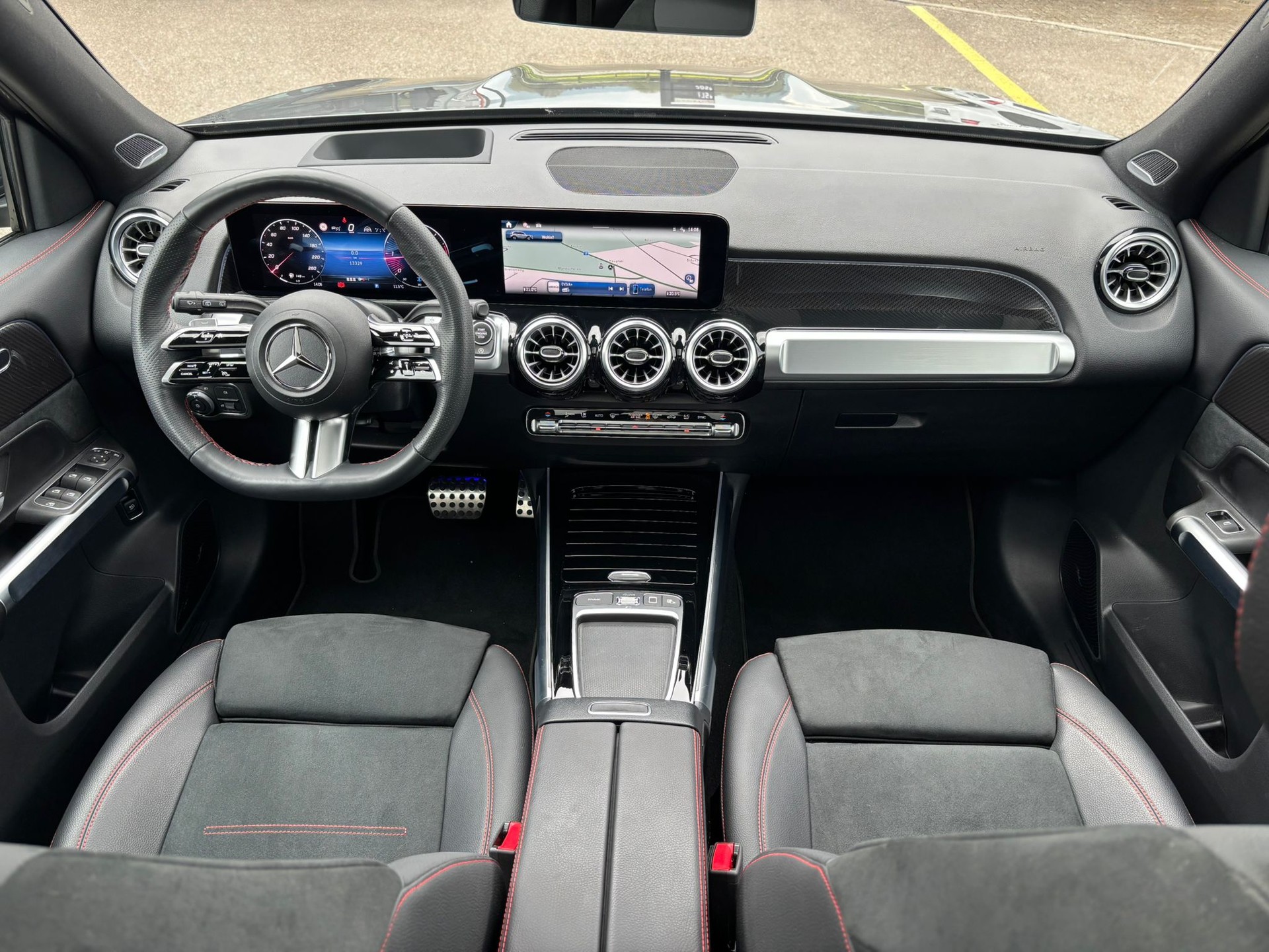 MERCEDES-BENZ GLB 220d AMG-Line 4Matic - 8