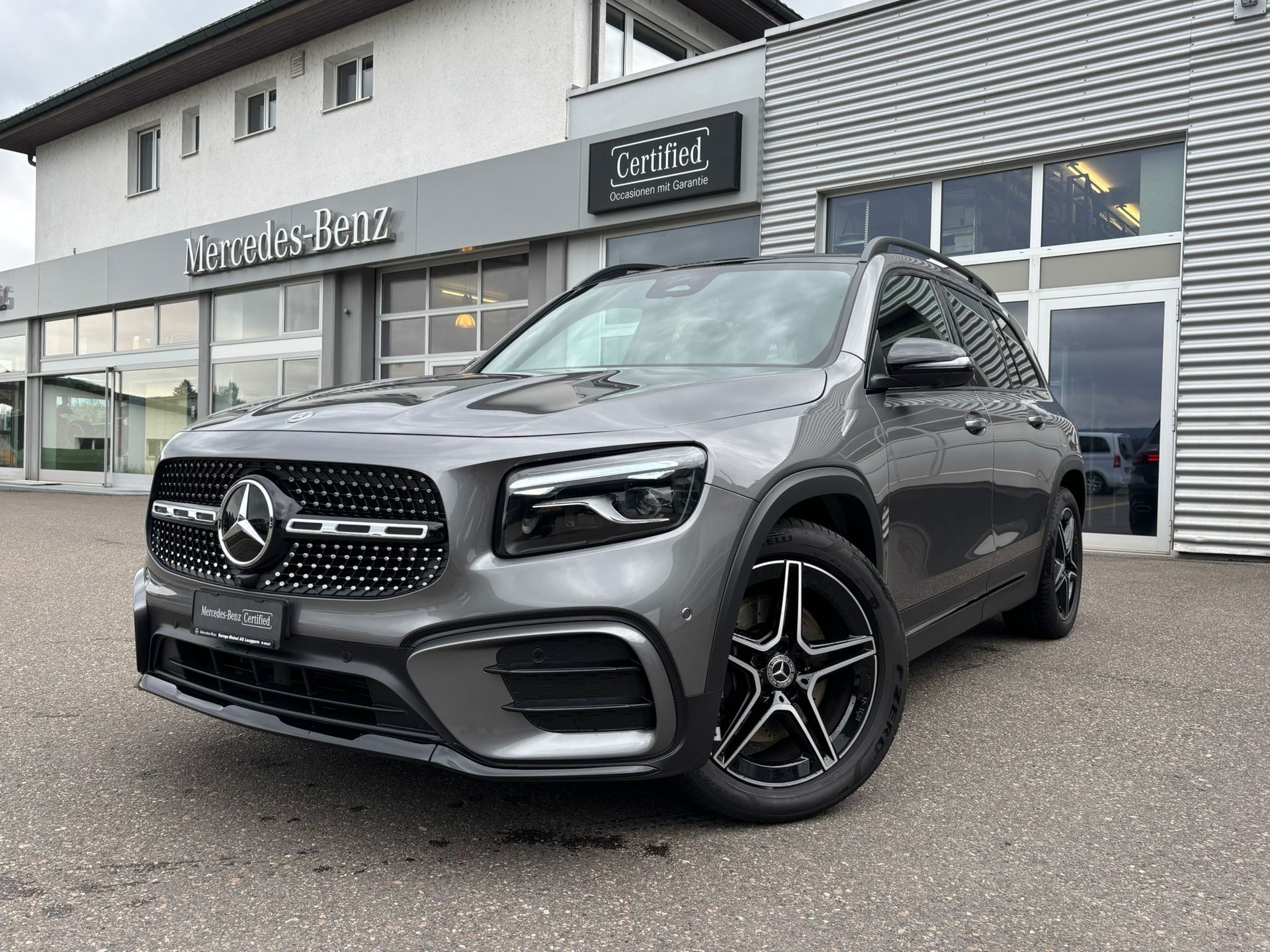MERCEDES-BENZ GLB 220d AMG-Line 4Matic - 2