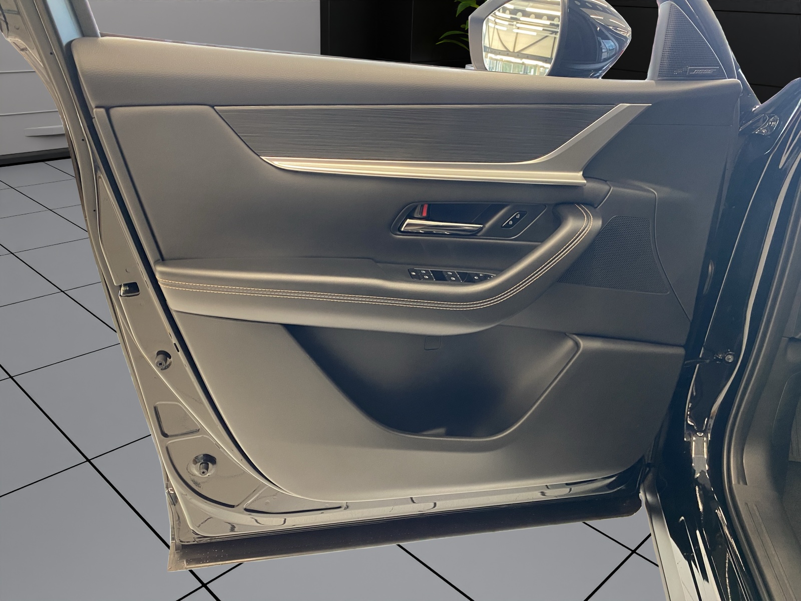 MAZDA CX-60 e-Skyactiv PHEV 327 AWD Homura - 4