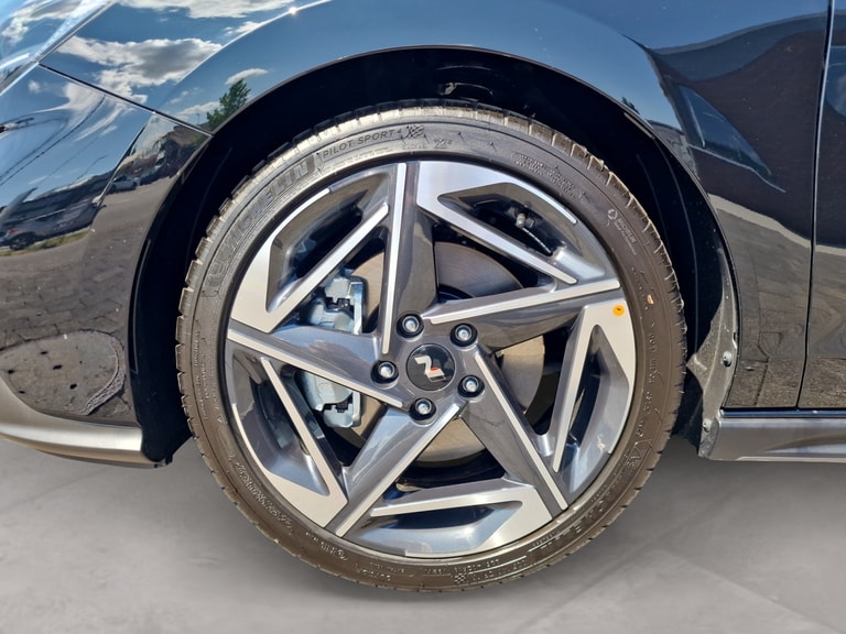 hyundai Gallery 9