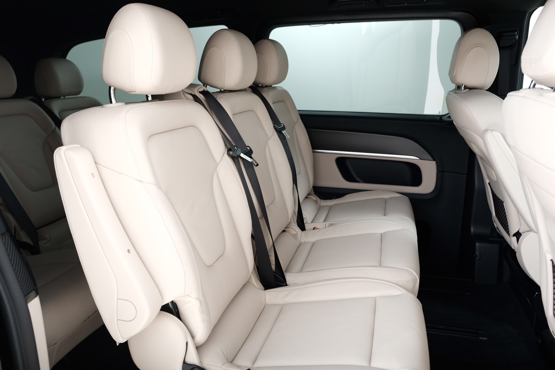 MERCEDES-BENZ V 250 d extralang 4Matic Avantgarde 9G-Tronic - 12
