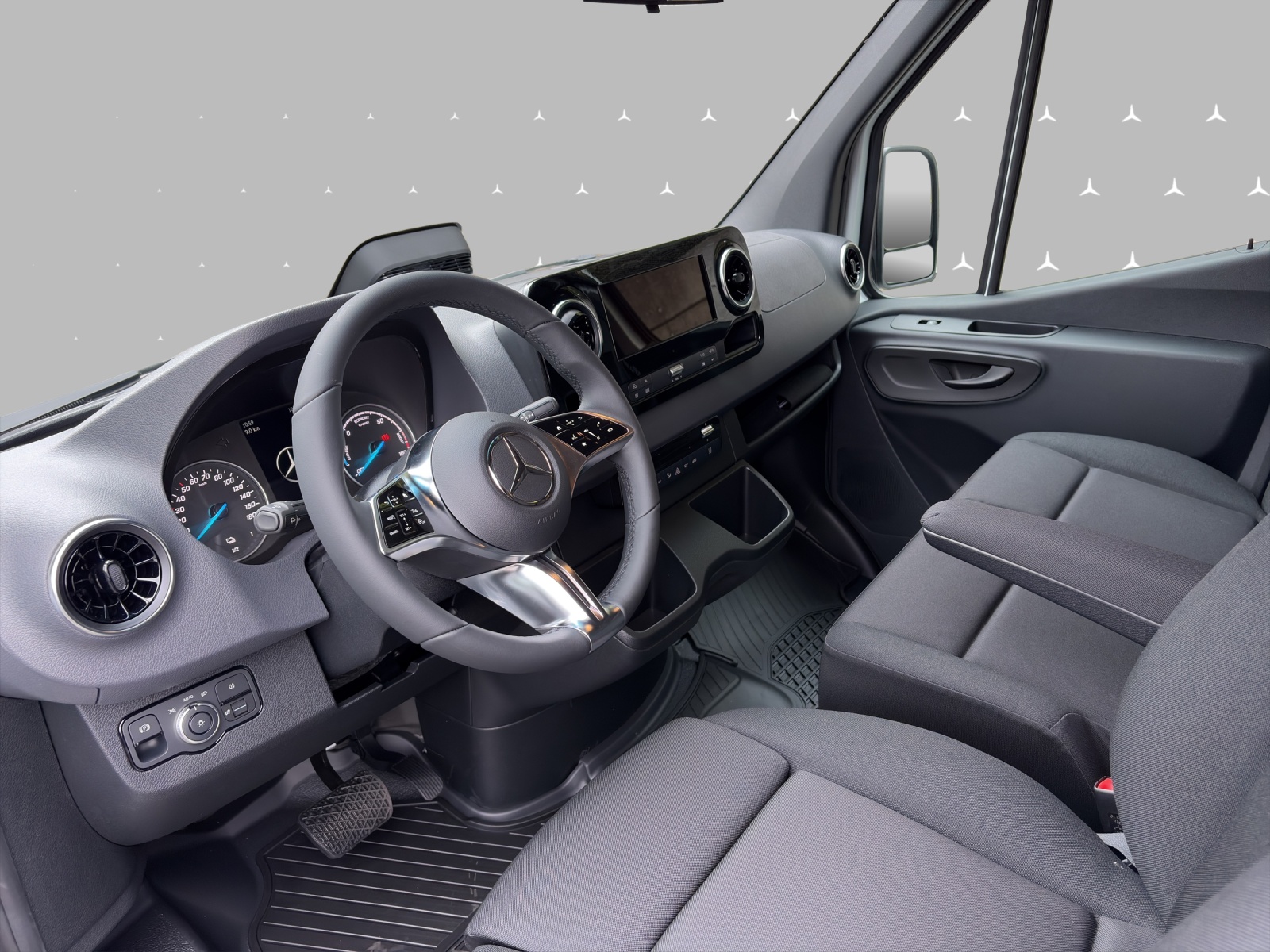 MERCEDES-BENZ eSprinter 320 81kWh Standard Pro WORKER - 10