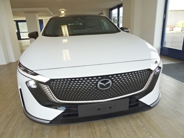 MAZDA 6e Takumi - 16