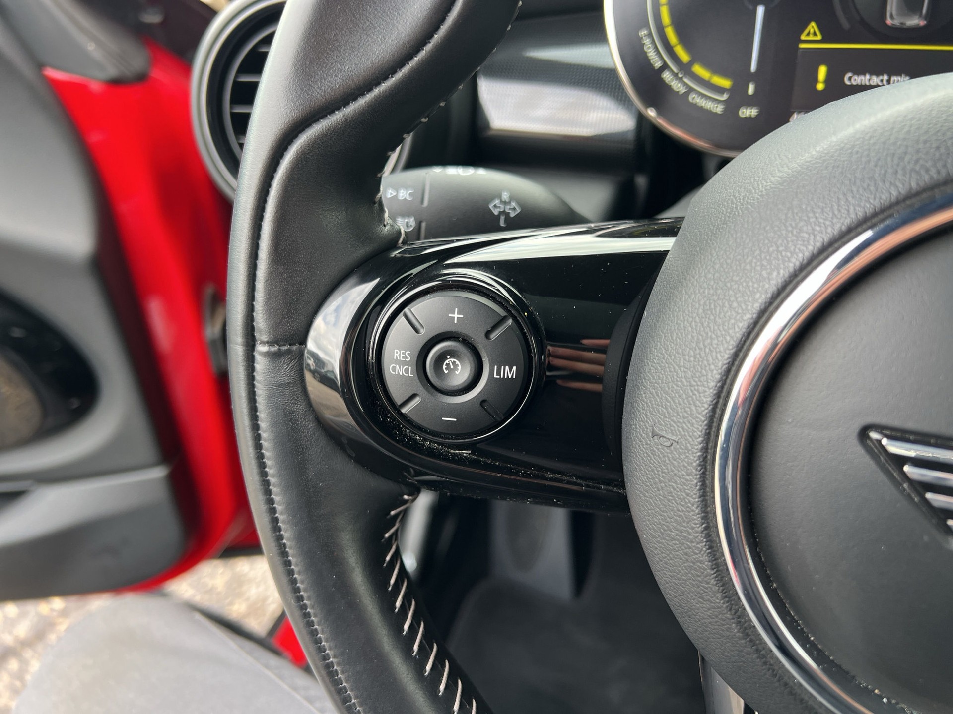 MINI Cooper SE - 15