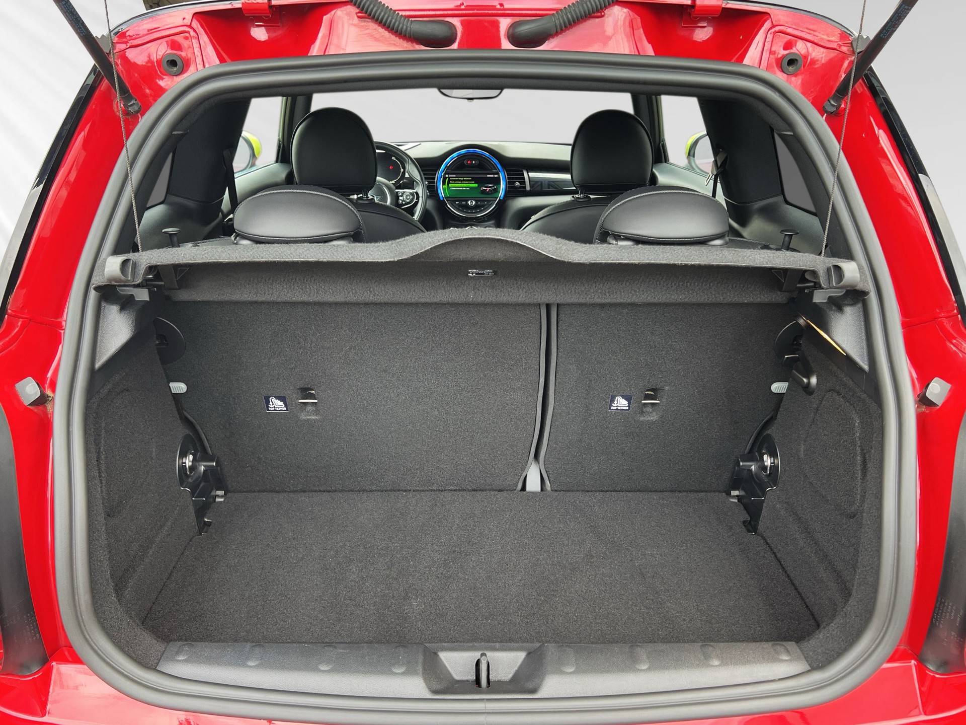 MINI Cooper SE - 8