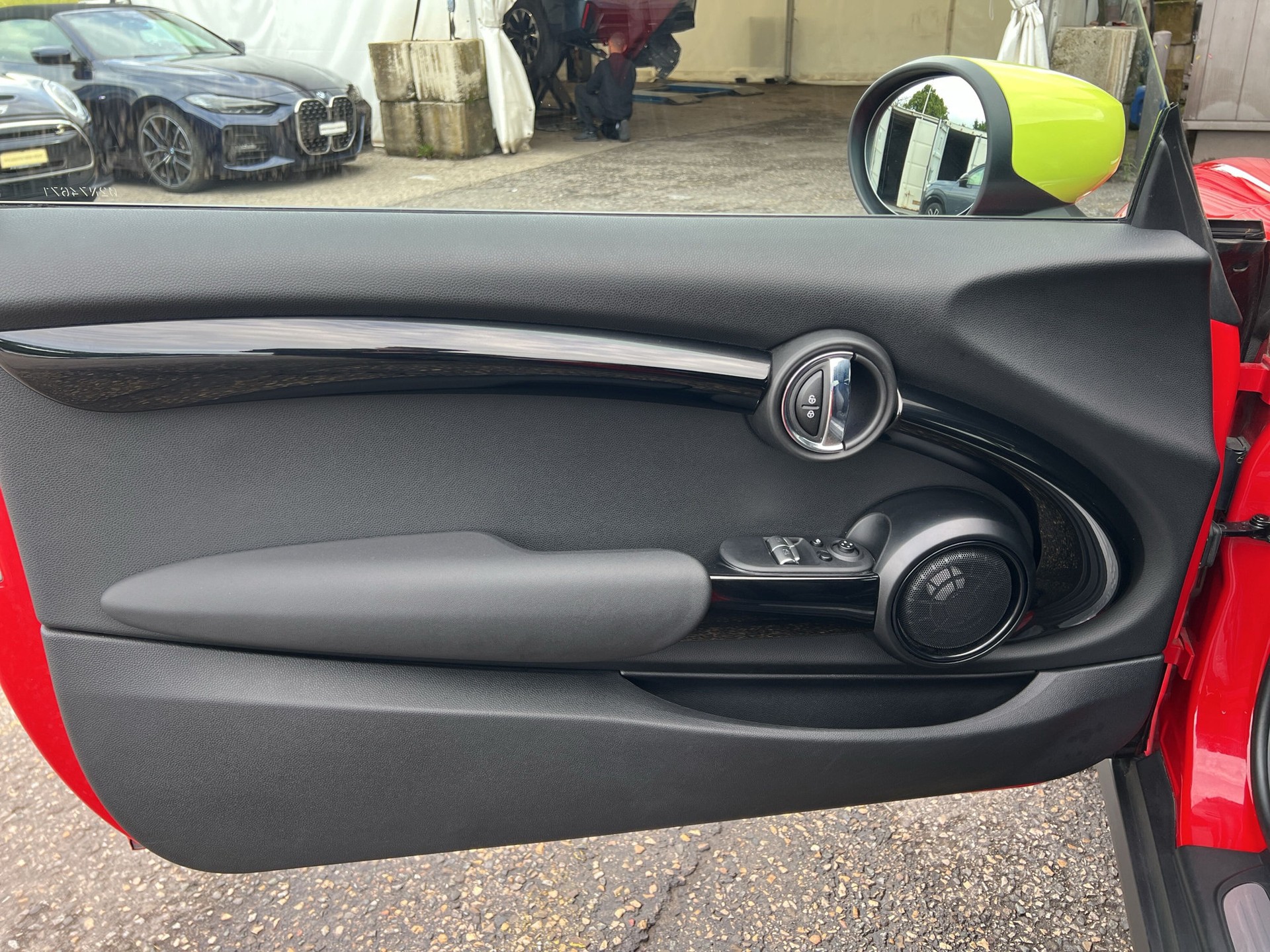 MINI Cooper SE - 17